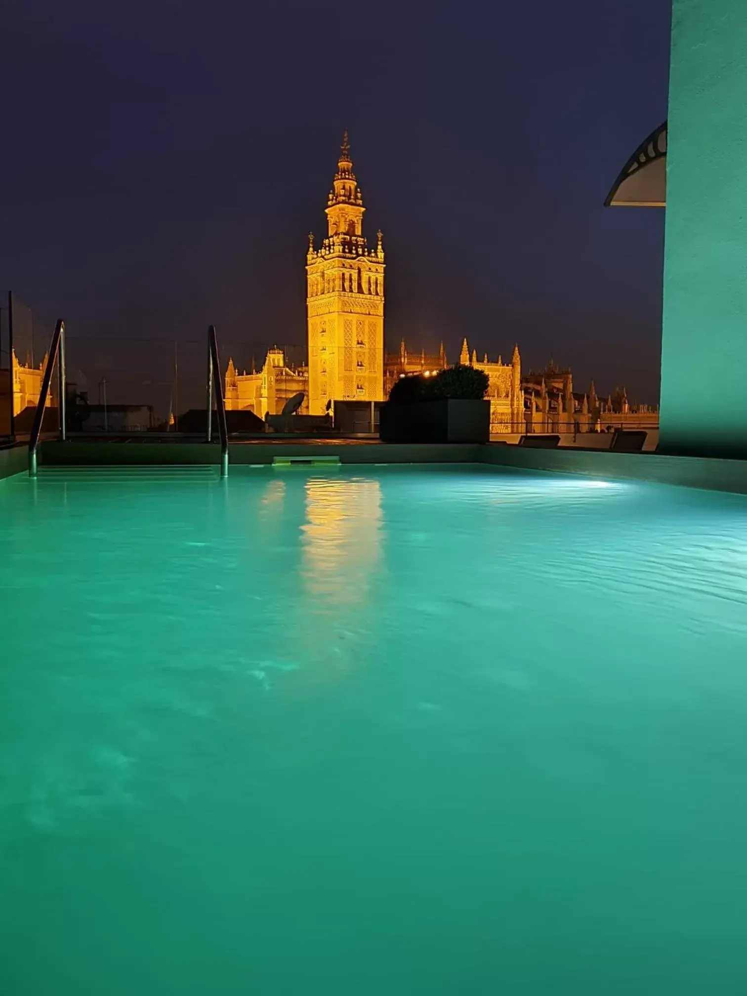 Swimming pool in Joya del Casco Boutique Hotel by Shiadu