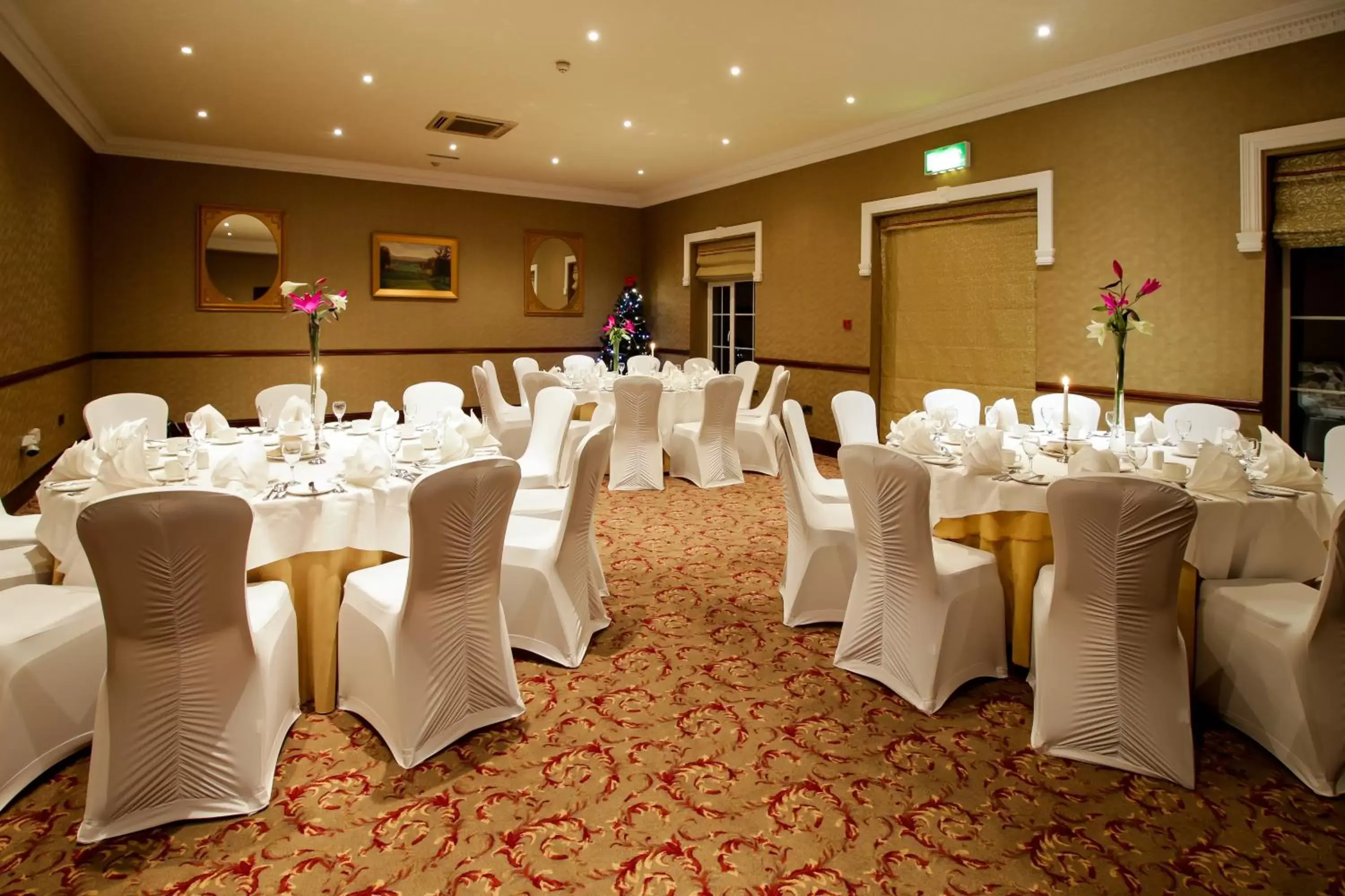 Banquet/Function facilities, Banquet Facilities in Seven Oaks Hotel