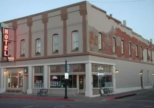 Facade/entrance, Property Building in Grand Canyon Hotel