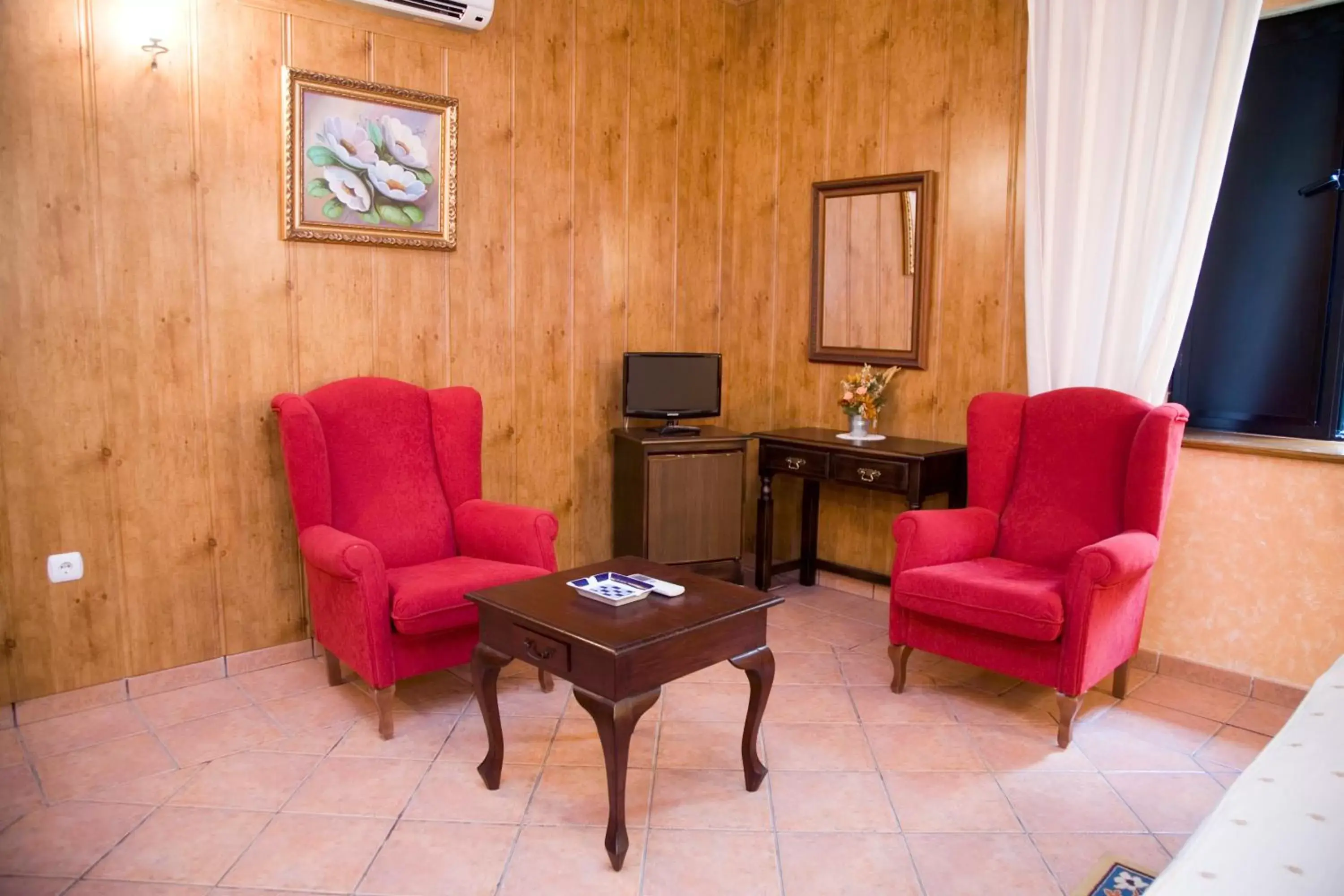 Seating Area in Hospedium Hotel Rural Soterraña