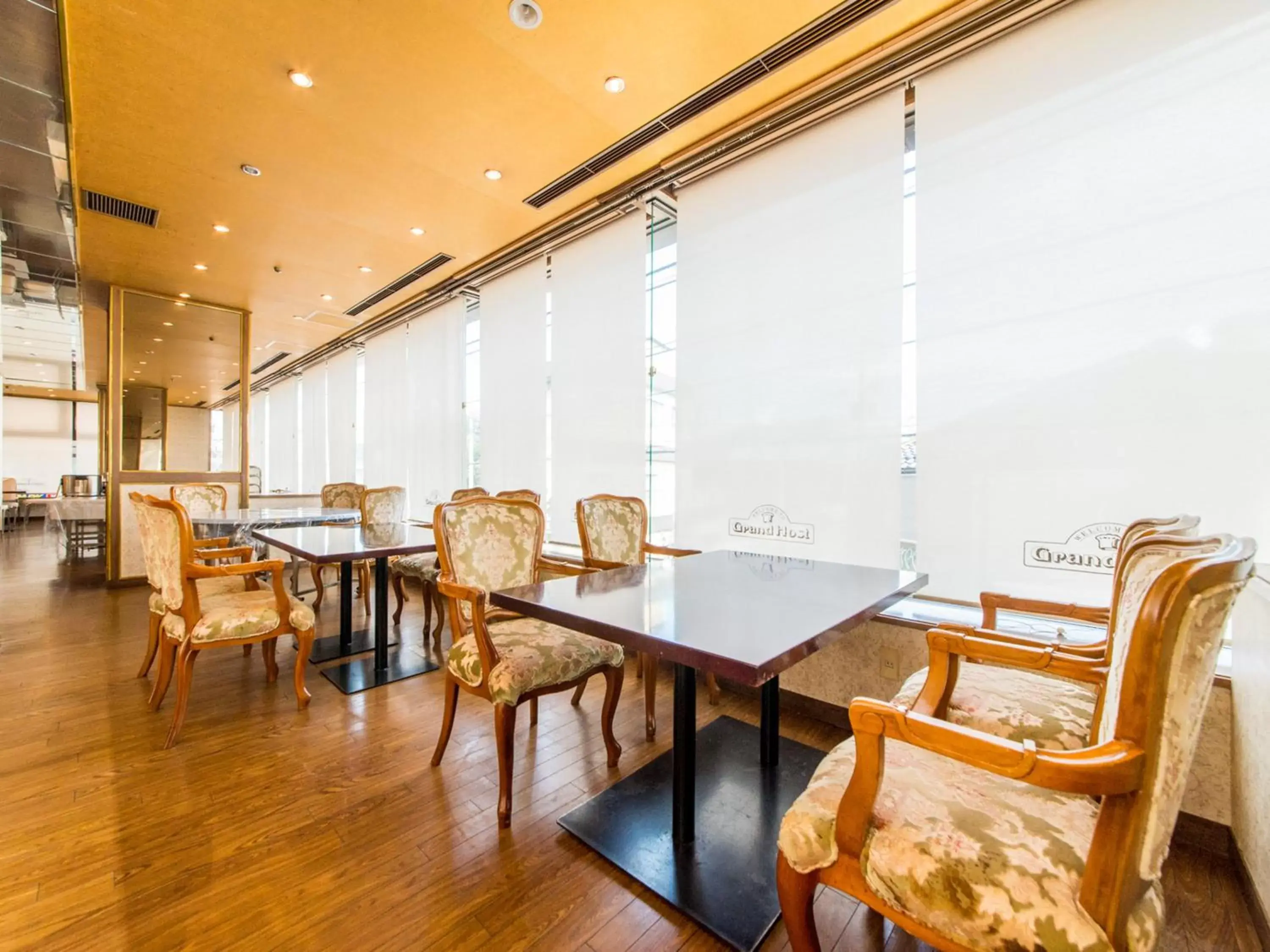 Restaurant/Places to Eat in APA Hotel Komatsu Grand