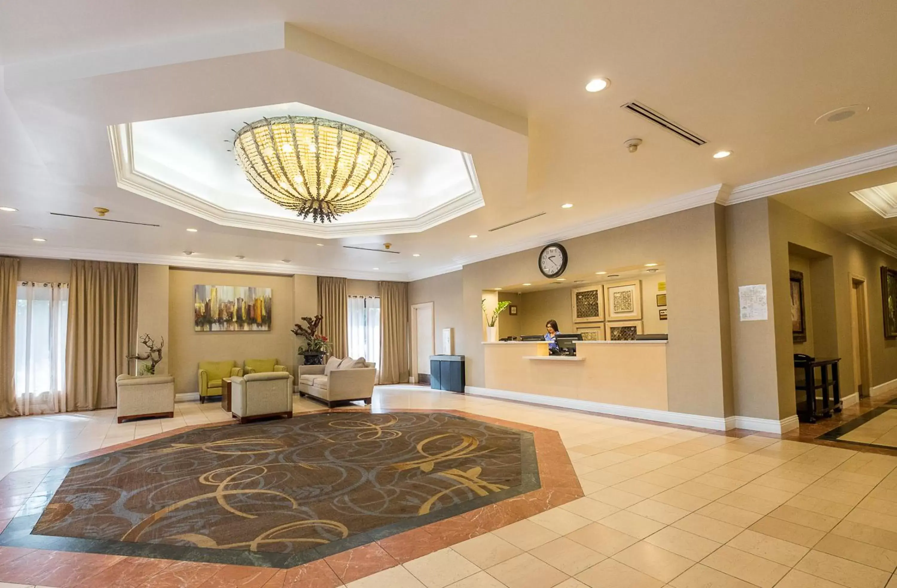 Lobby or reception, Lobby/Reception in Howard Johnson by Wyndham Fullerton/Anaheim Conference Cntr