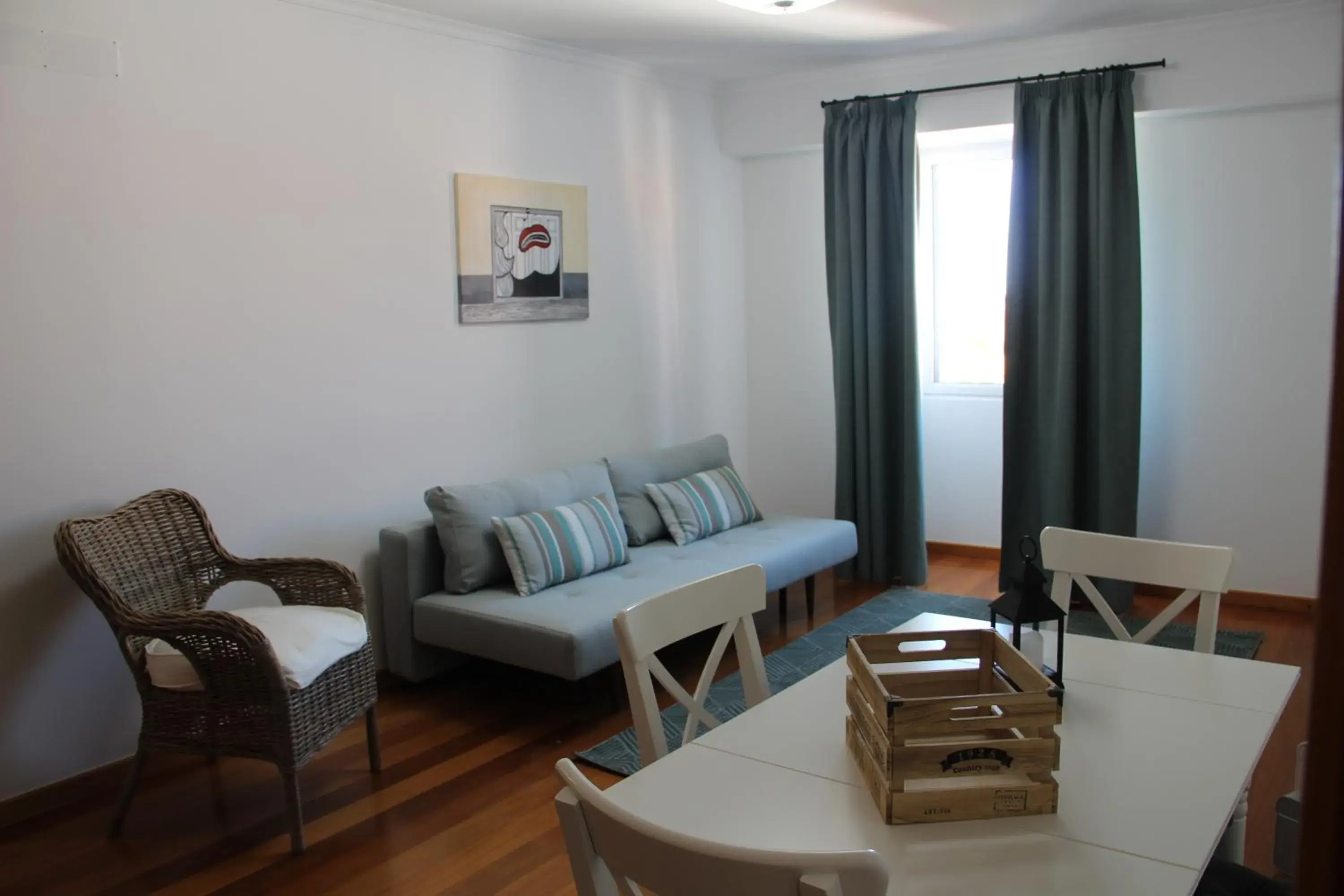 Living room in Travellers Pearl by Storytellers Living room in Travellers Pearl by Storytellers