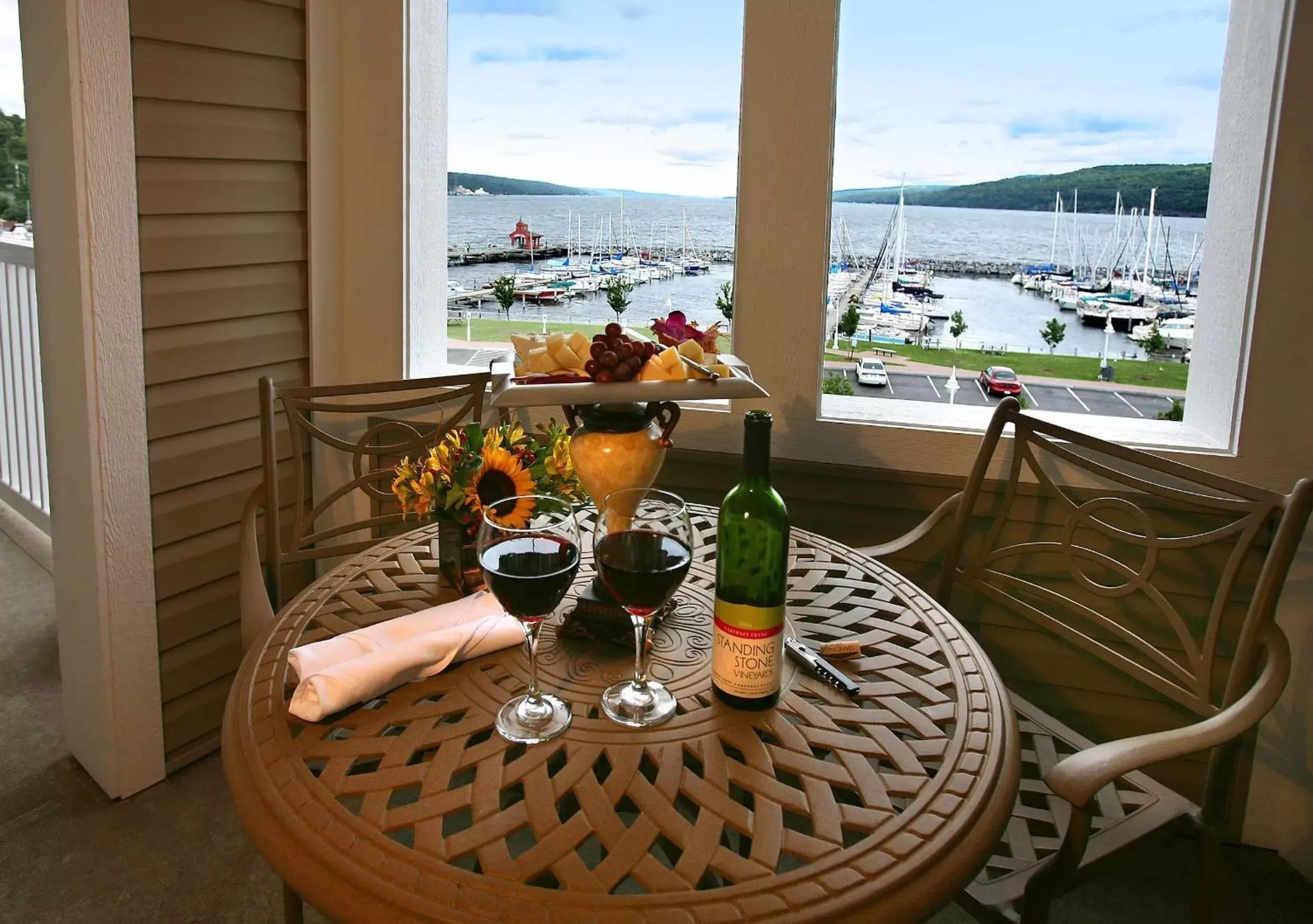 Balcony/Terrace in Watkins Glen Harbor Hotel