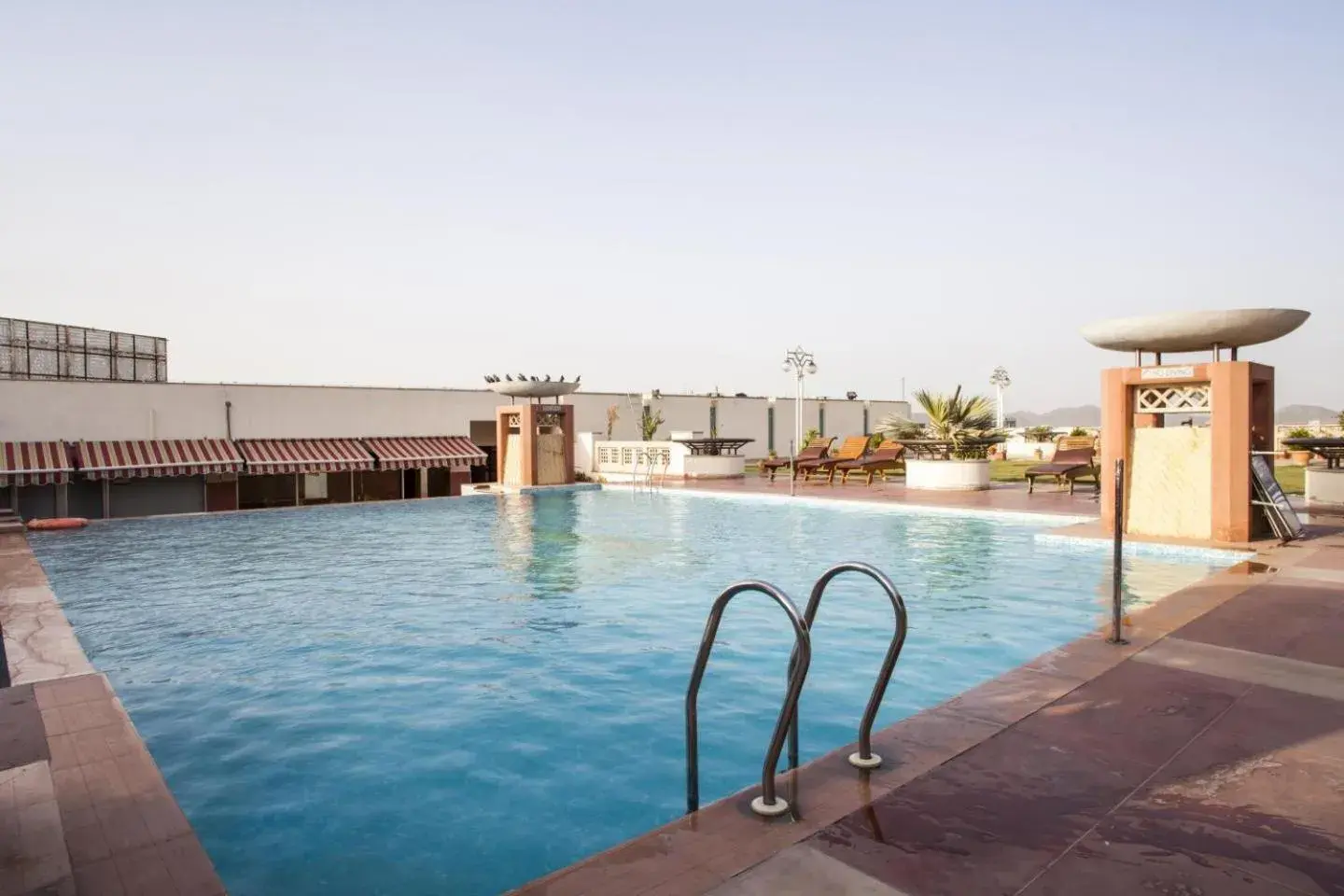 Swimming Pool in Clarion Hotel Bella Casa