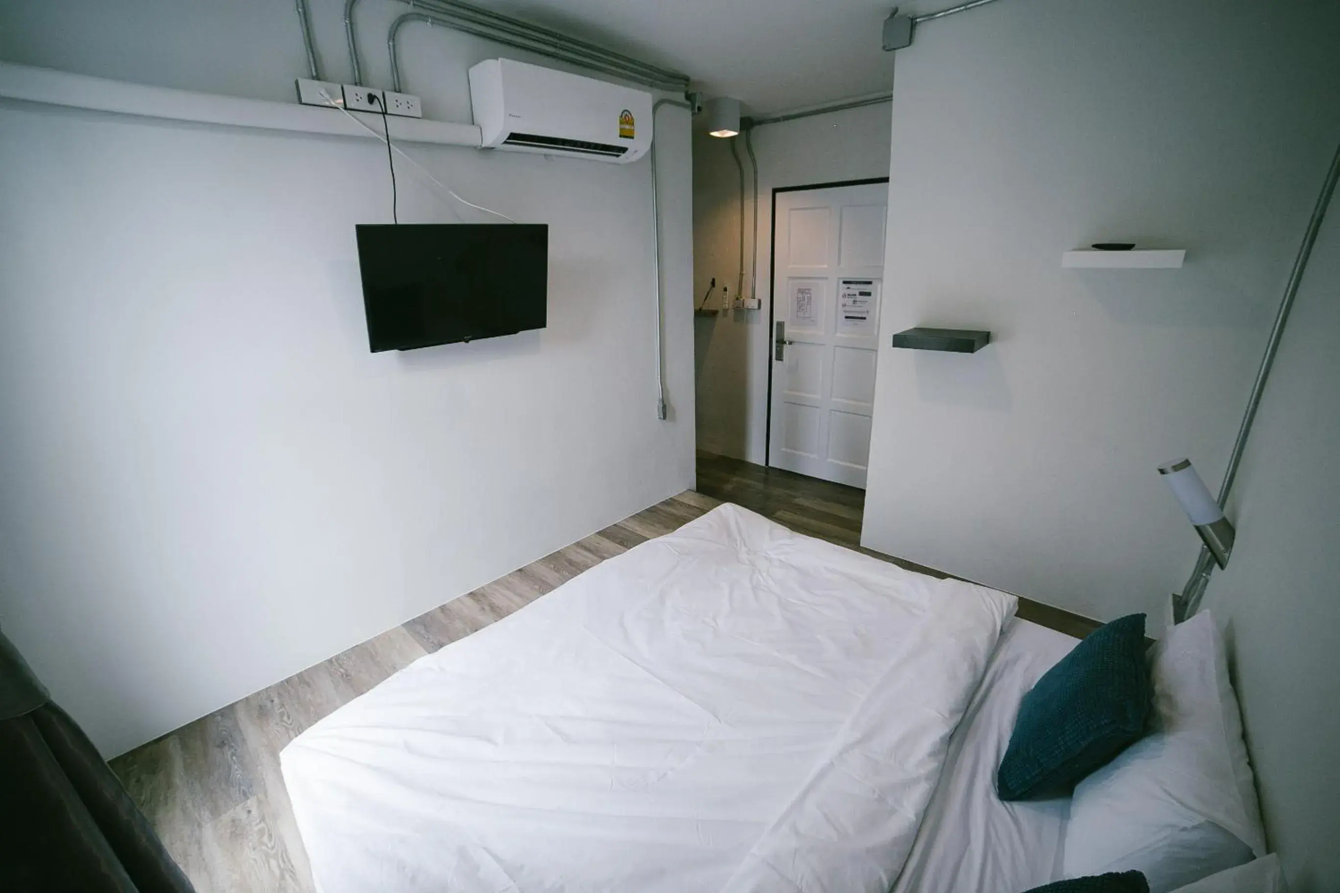 Bedroom, Bed in Diff Hostel Bedroom, Bed in Diff Hostel