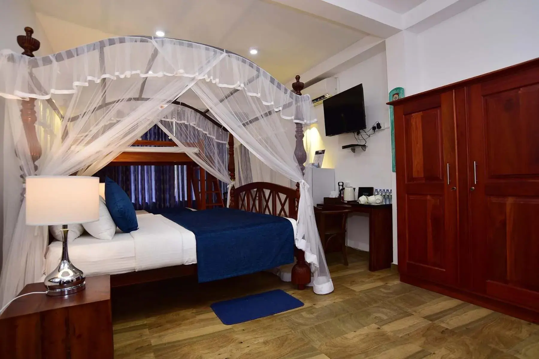 Bed in Colombo Villa at Cambridge Place