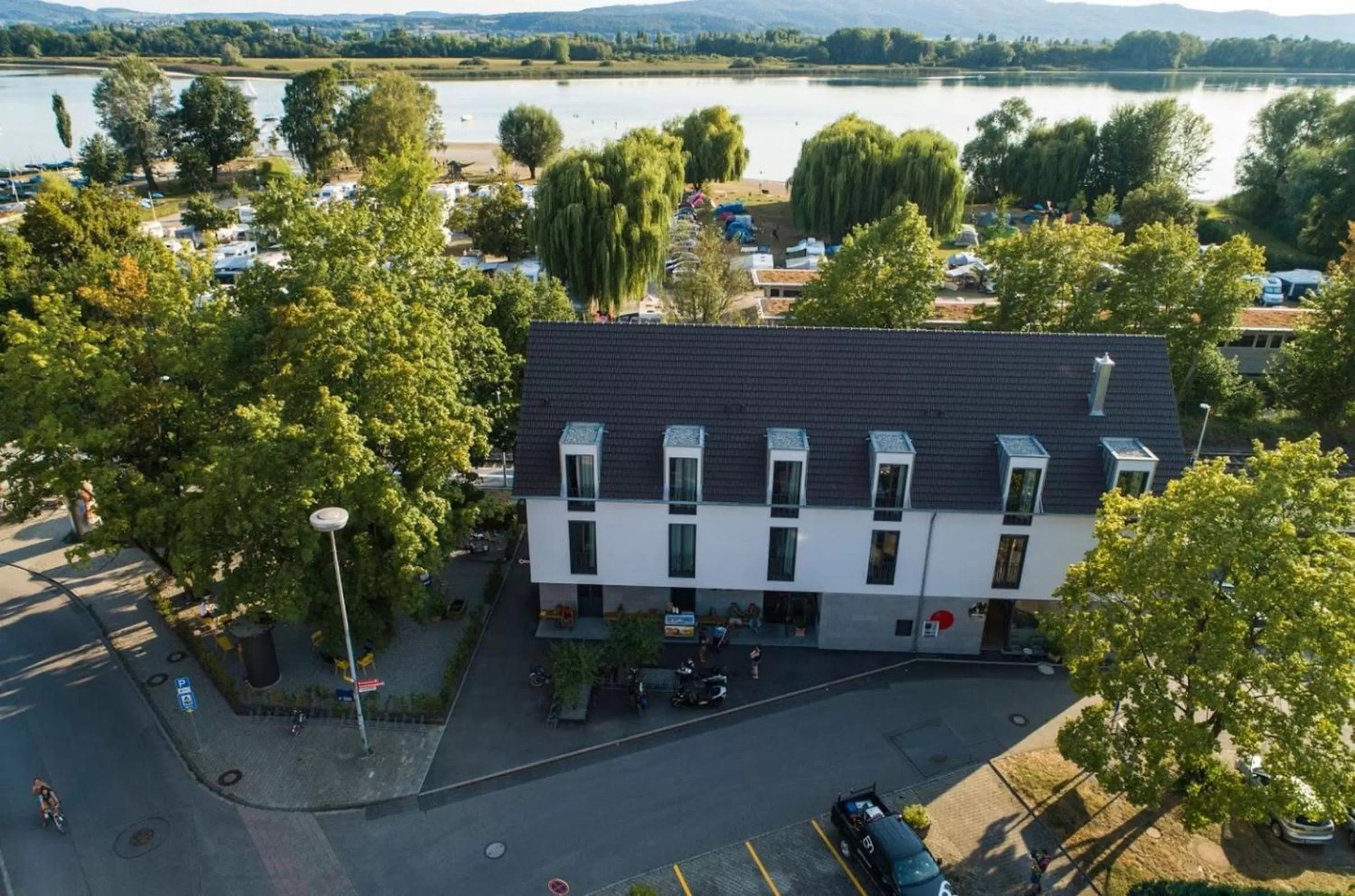 Property building in Radhotel am Gleis