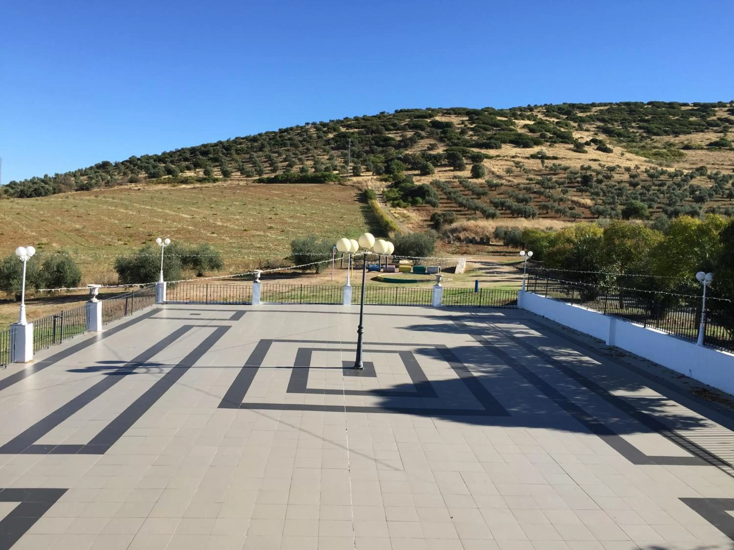 Lounge or bar in Apartamentos Atalayas Extremadura