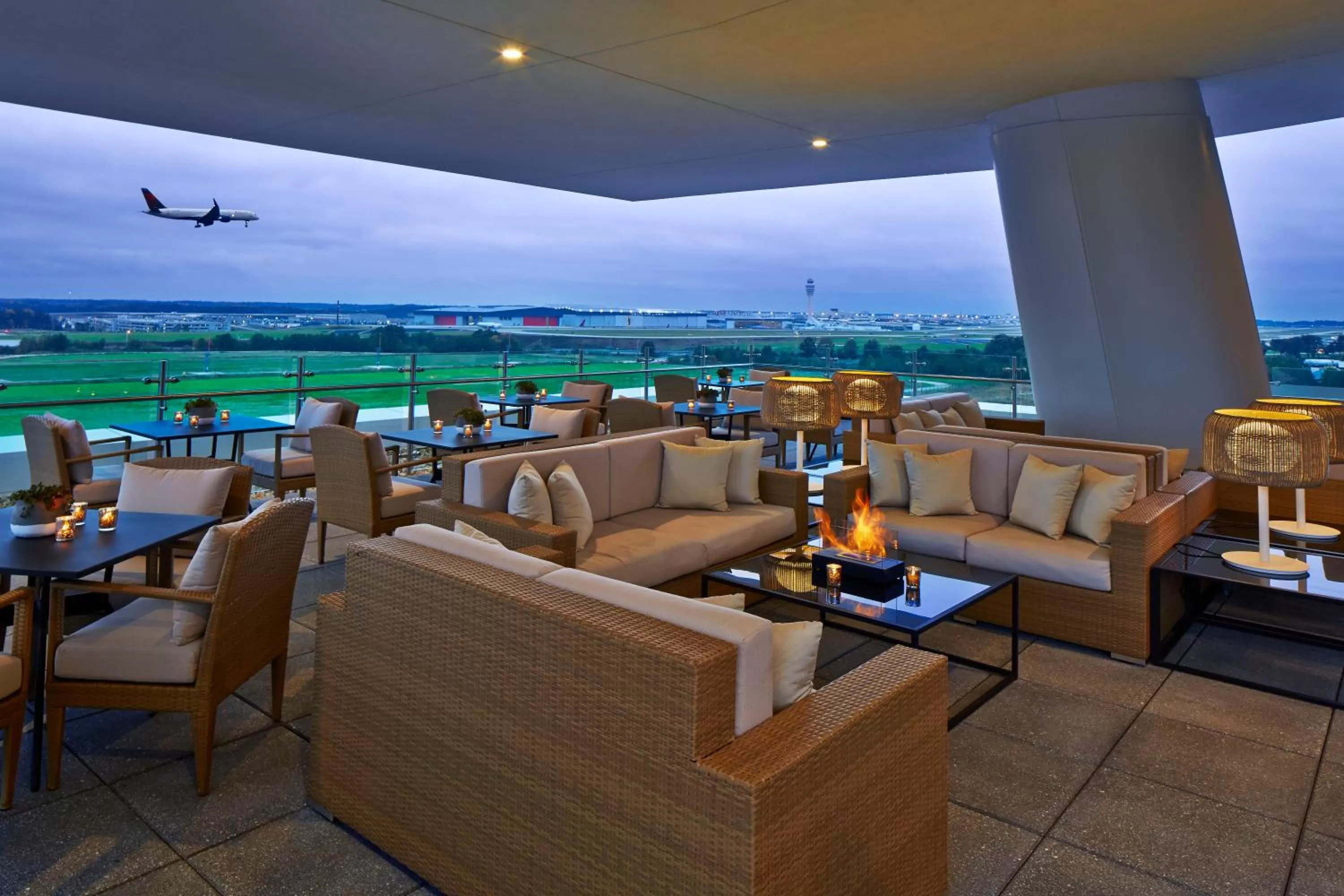 Restaurant/places to eat in Kimpton Overland Hotel - Atlanta Airport by IHG