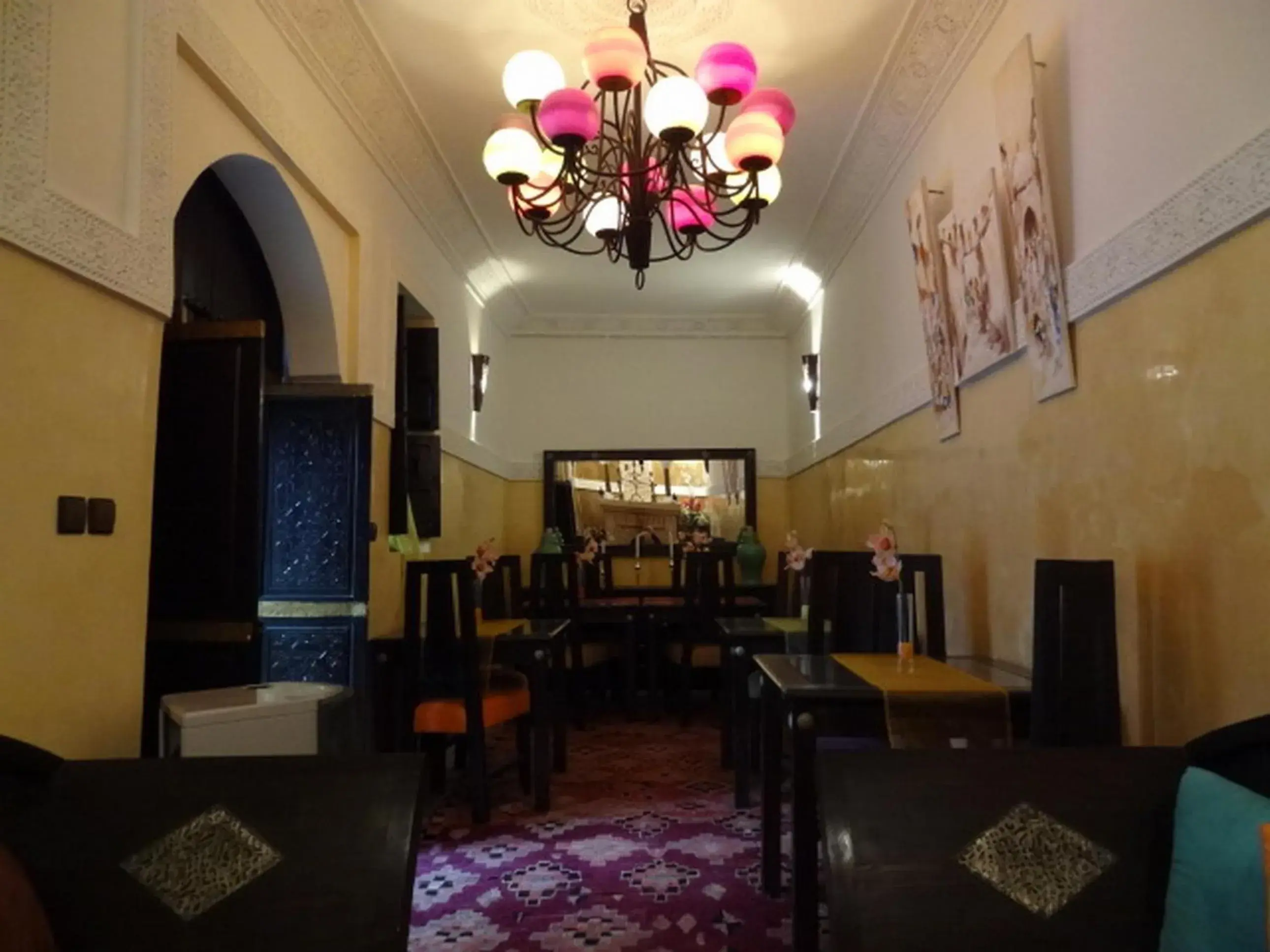 Restaurant/Places to Eat in Riad Eloise