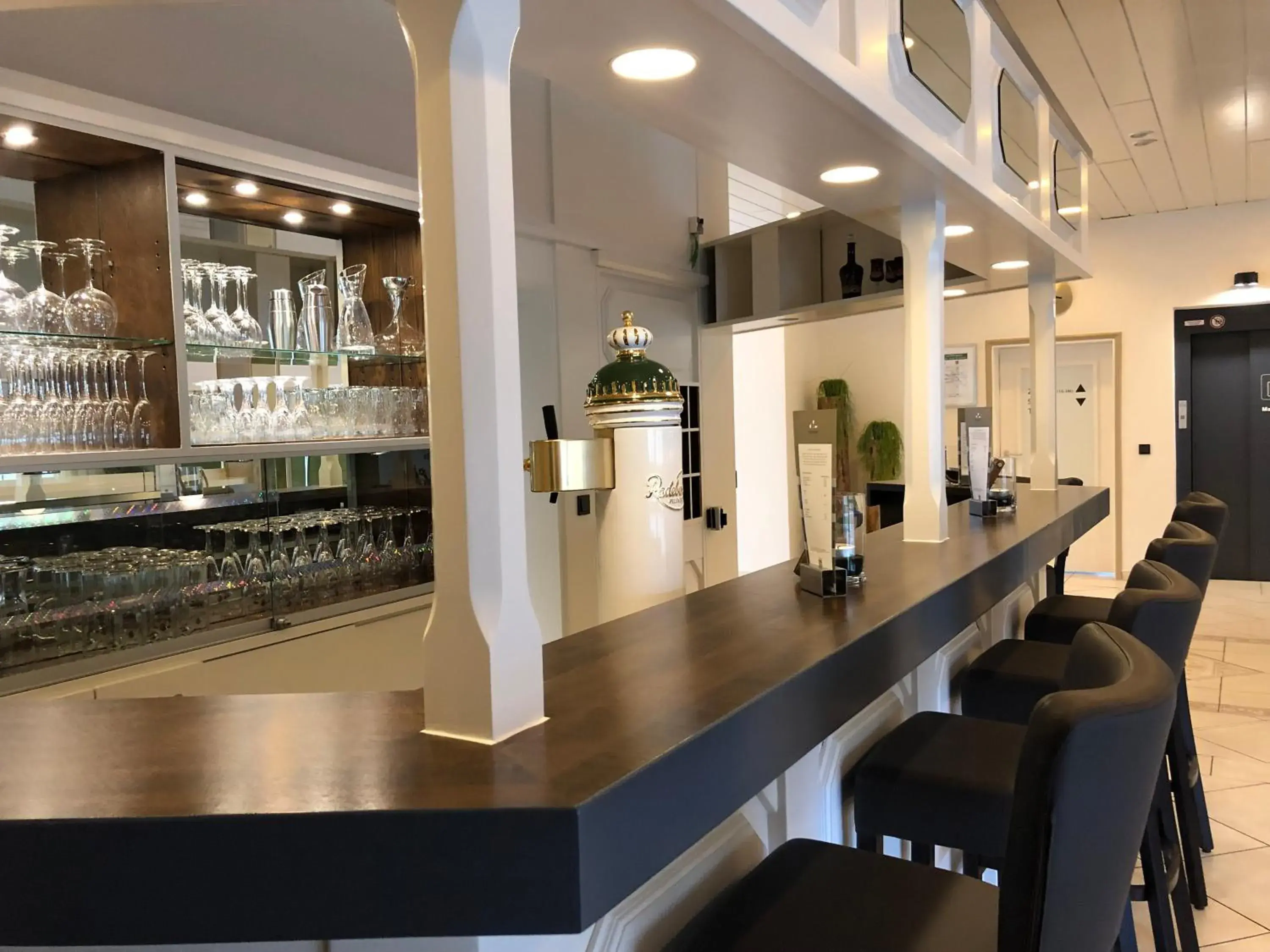 Lounge or bar, Lounge/Bar in Hotel Engel