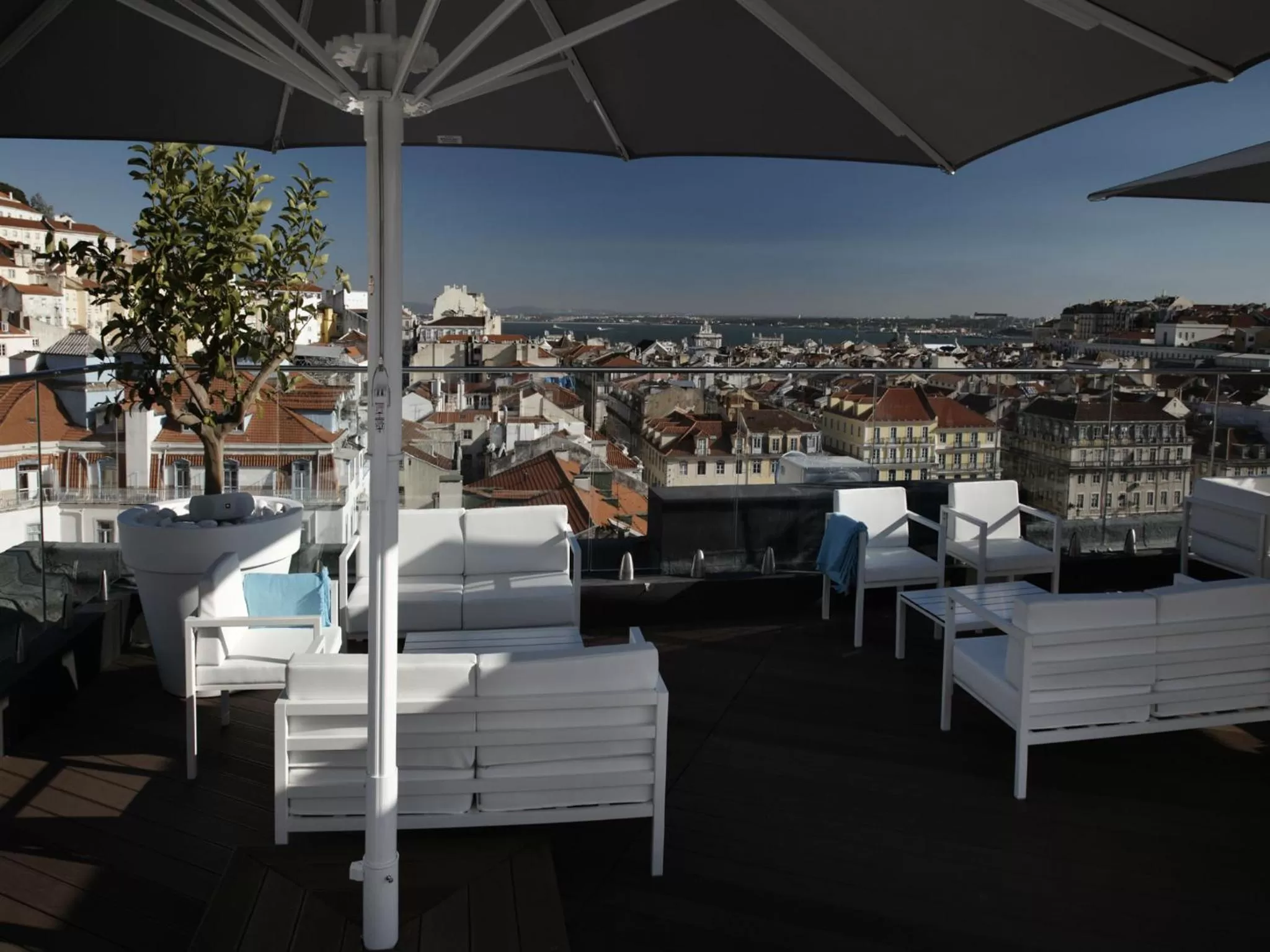 Balcony/Terrace in Hotel Mundial