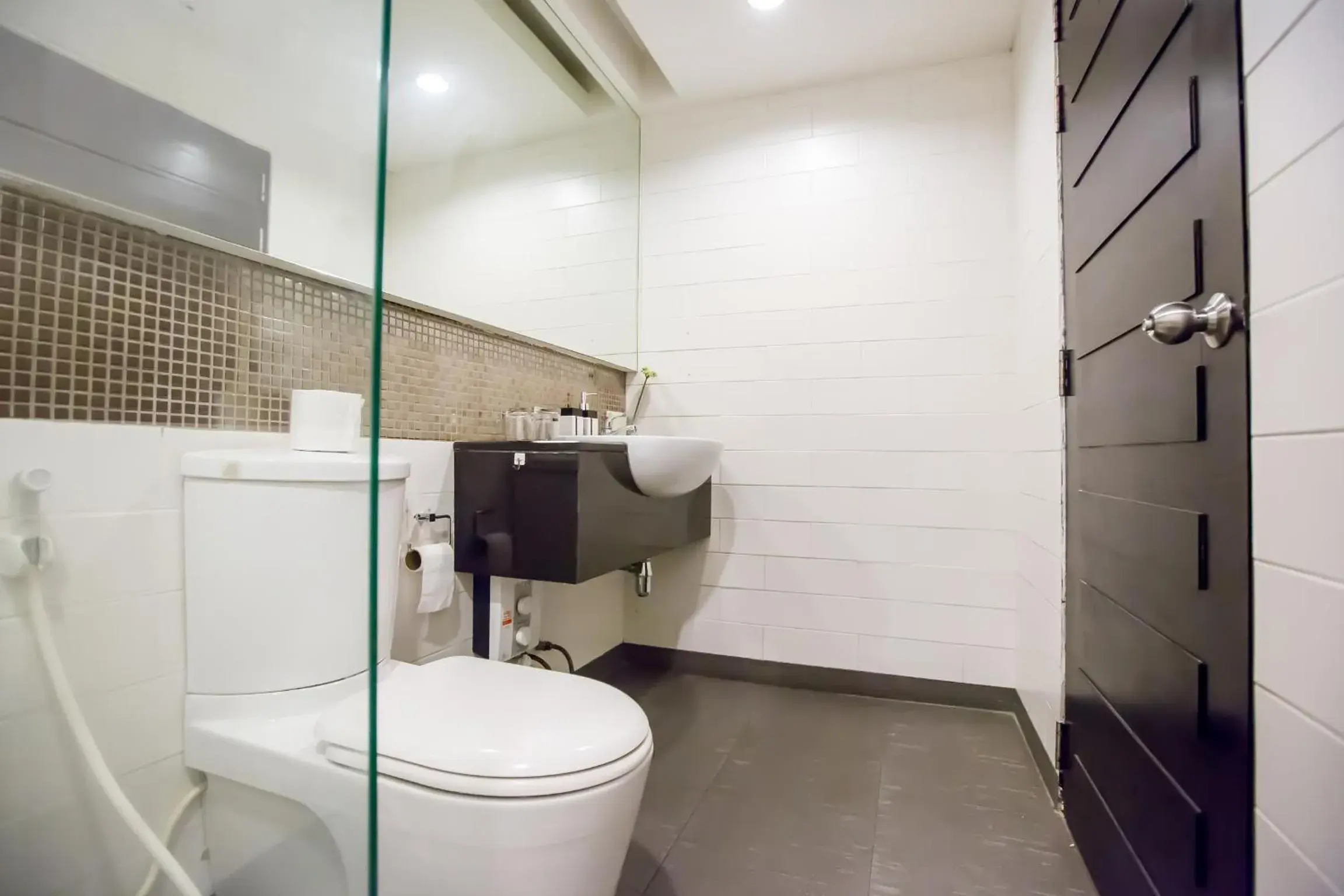Bathroom in Snooze Hotel Thonglor Bangkok