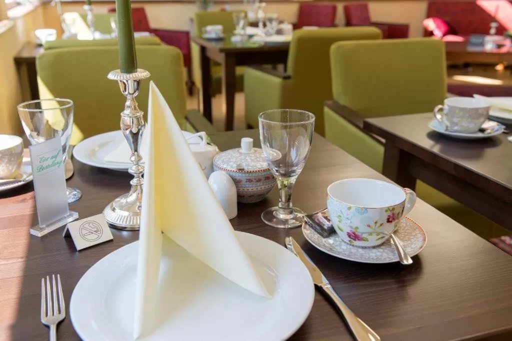 Restaurant/places to eat in Hotel Garni Pölzl