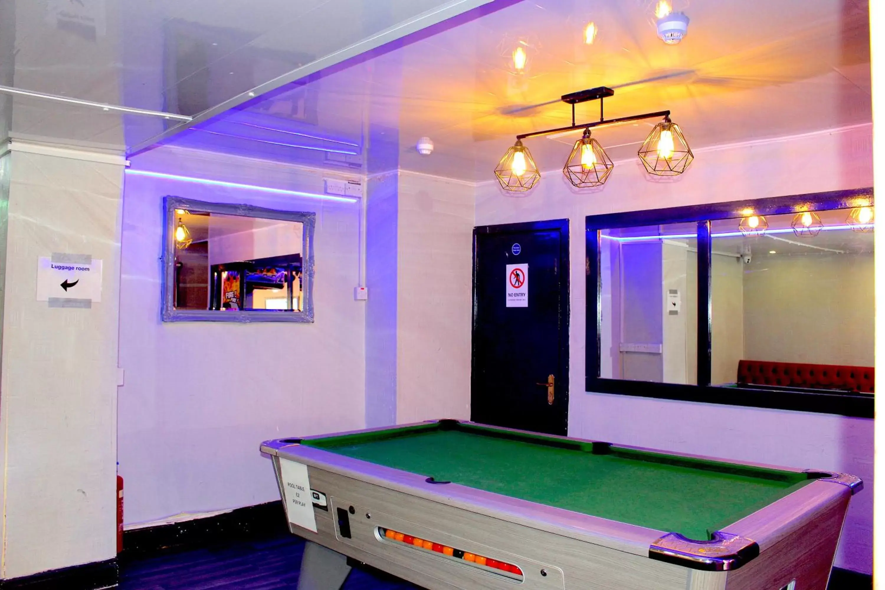 Game Room, Billiards in Calypso hotel Blackpool