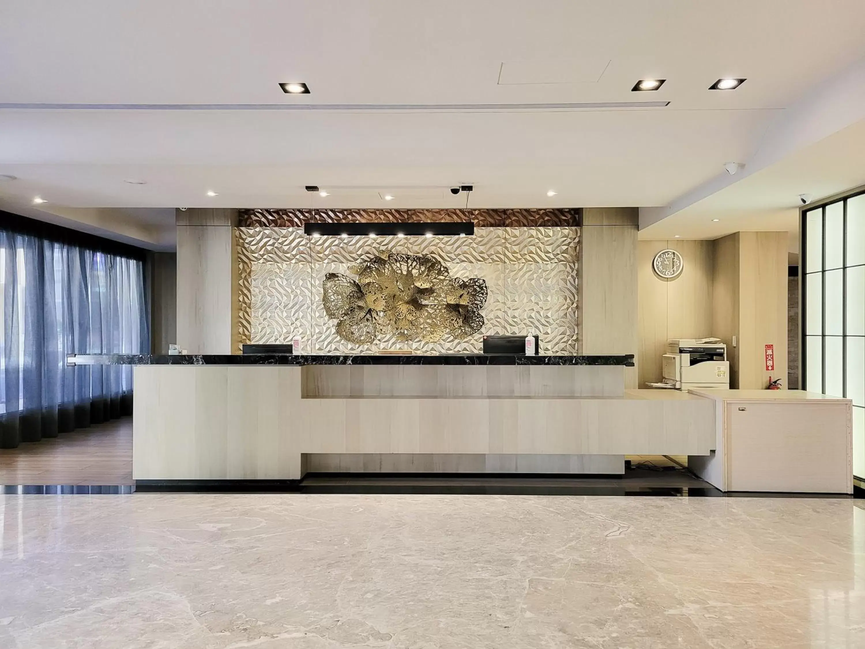 On site, Lobby/Reception in CHECK inn Taichung Wenxin Zhongqing