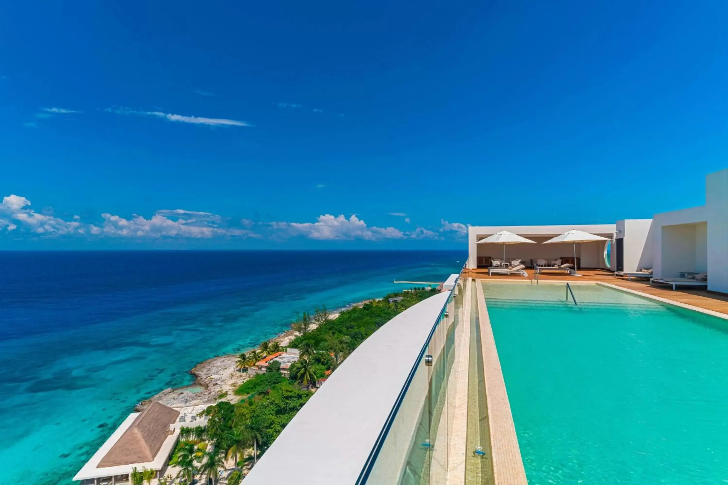 Lounge or bar, Swimming Pool in The Westin Cozumel