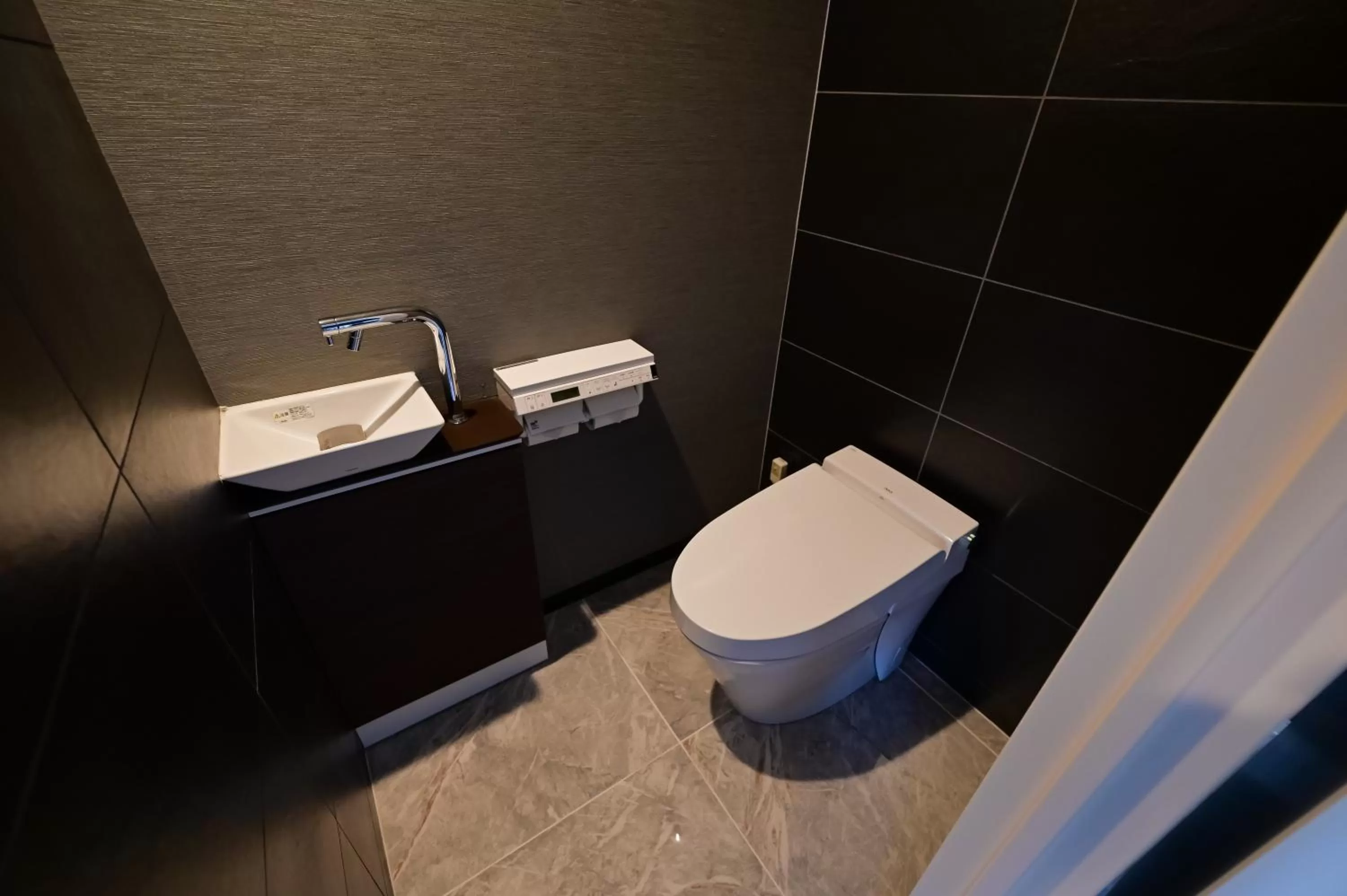 Toilet in HOTEL STATE TENNOJI