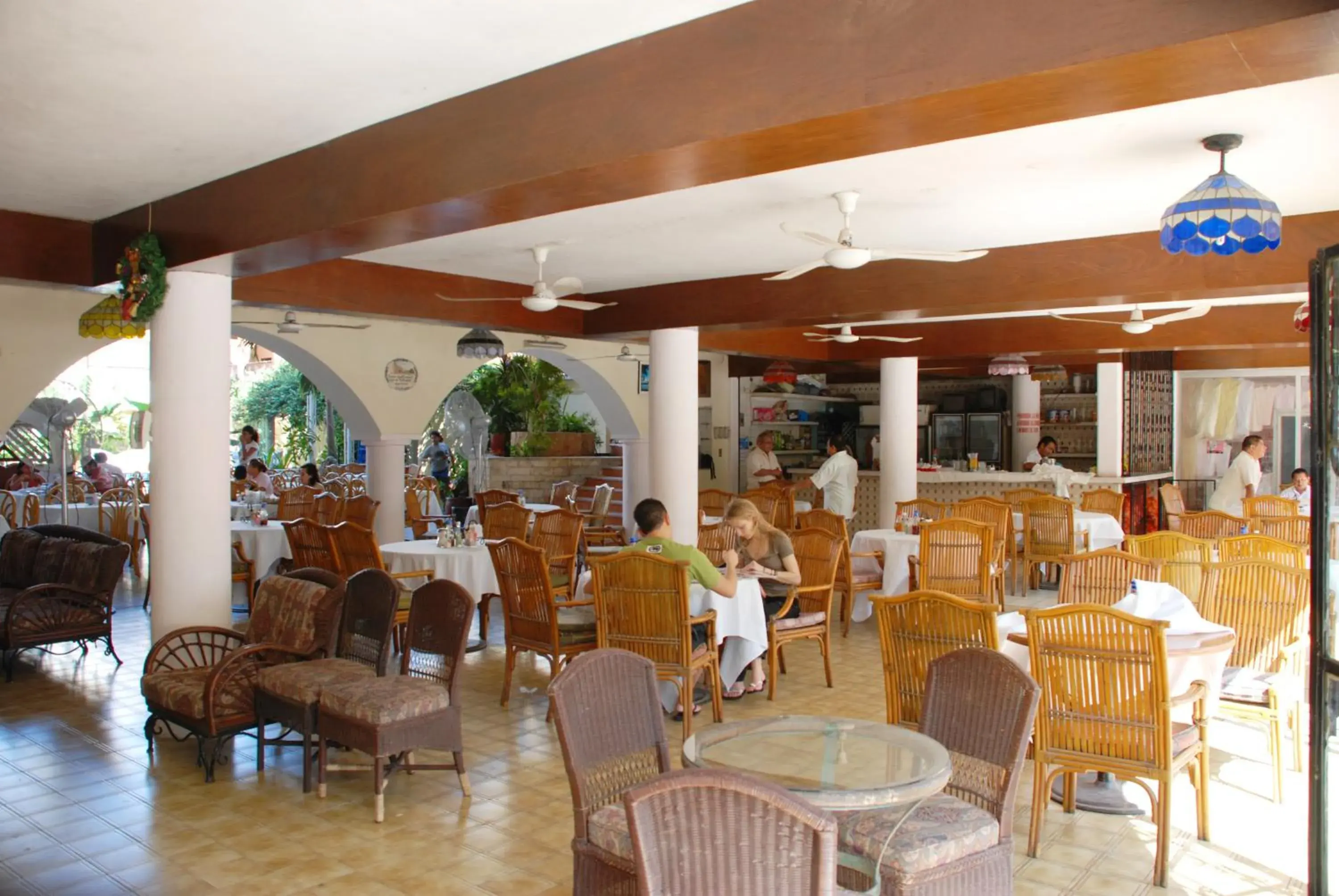 Restaurant/Places to Eat in Hotel María de la Luz by Rotamundos