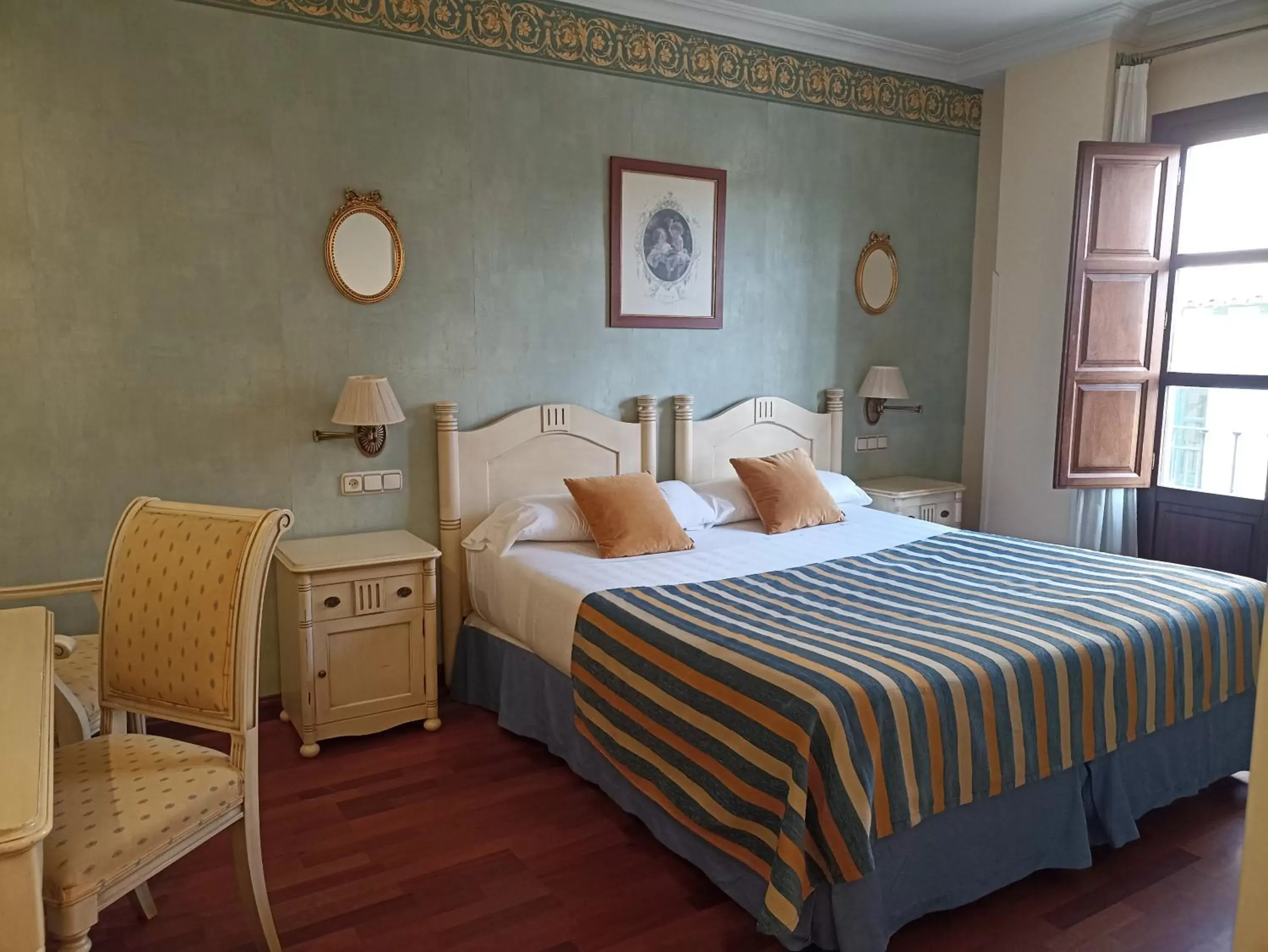 Bedroom, Bed in Condesa de Chinchón