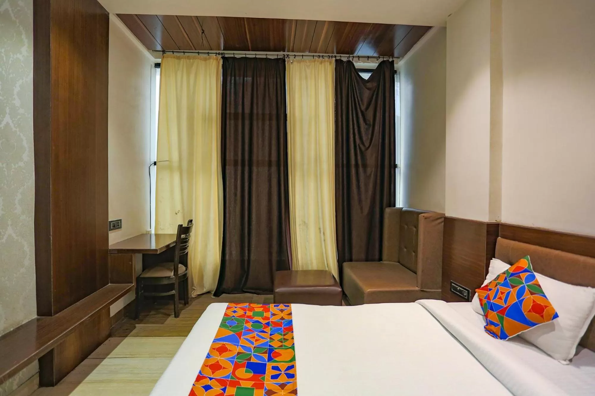 Bed in FabHotel Sun Park