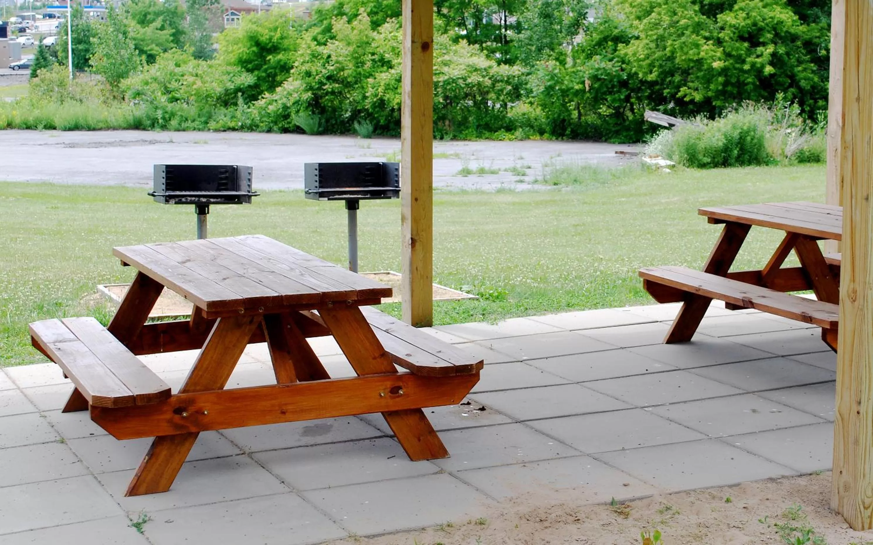 Patio in Travel Inn - Watertown NY