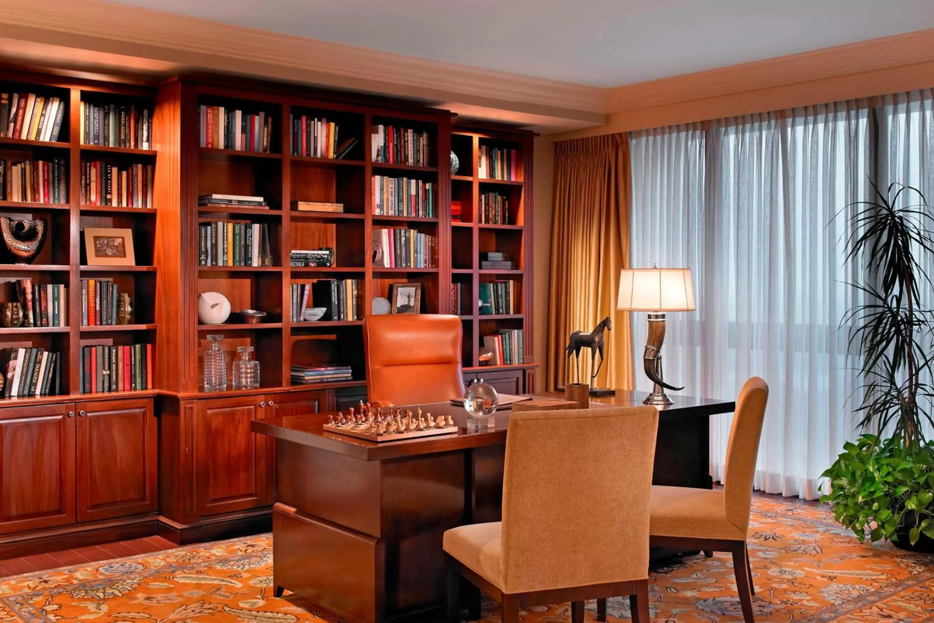 Photo of the whole room, Library in The St. Regis Houston