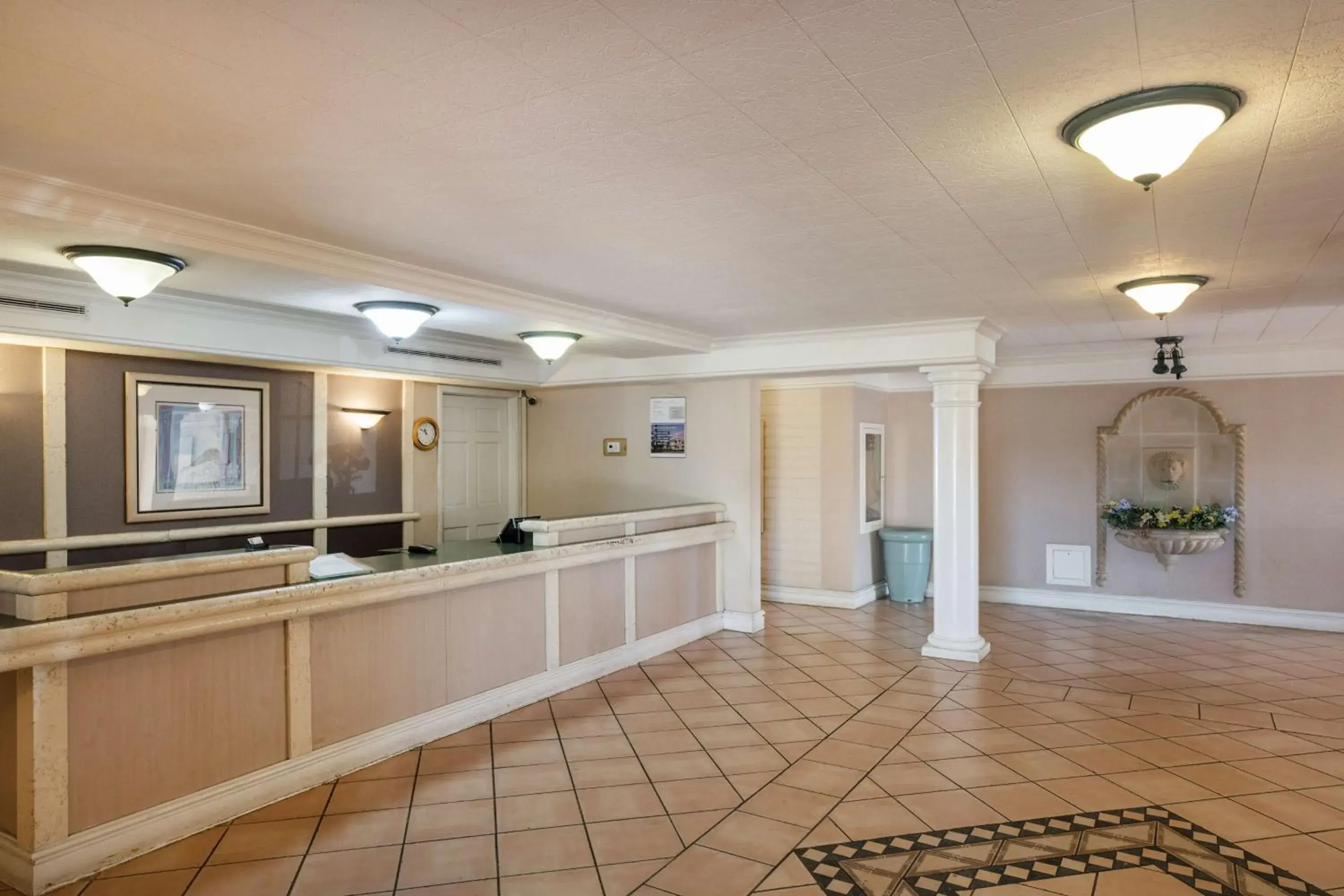 Lobby or reception, Lobby/Reception in Motel 6-Knoxville, TN