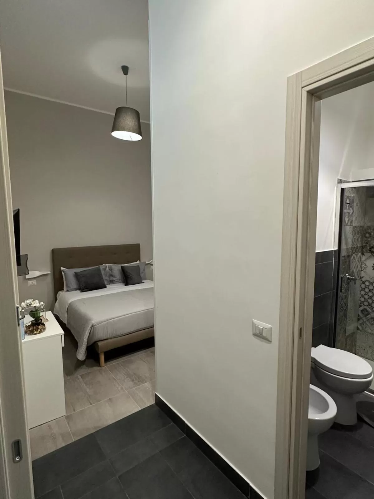 Toilet, Bed in B&B Carme