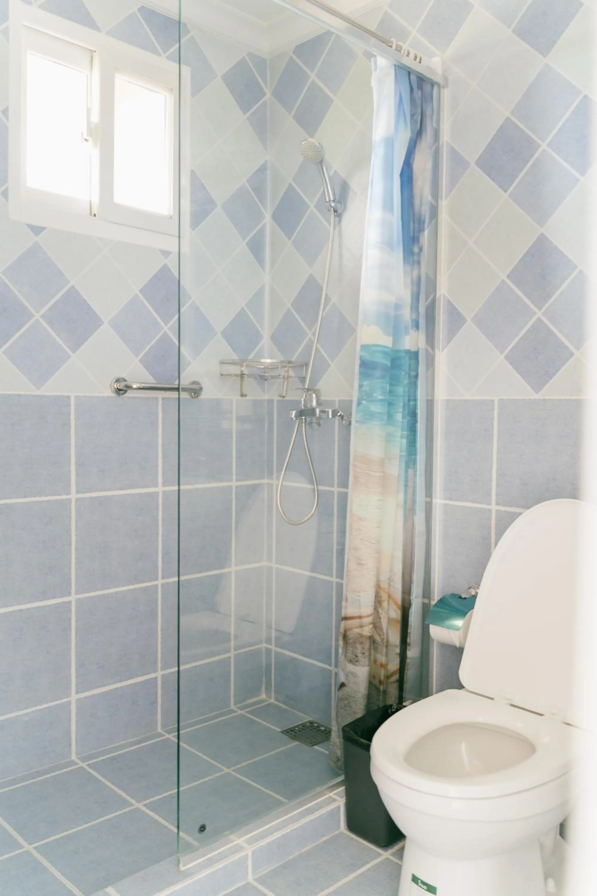 Toilet in Saipan Emerald Villa