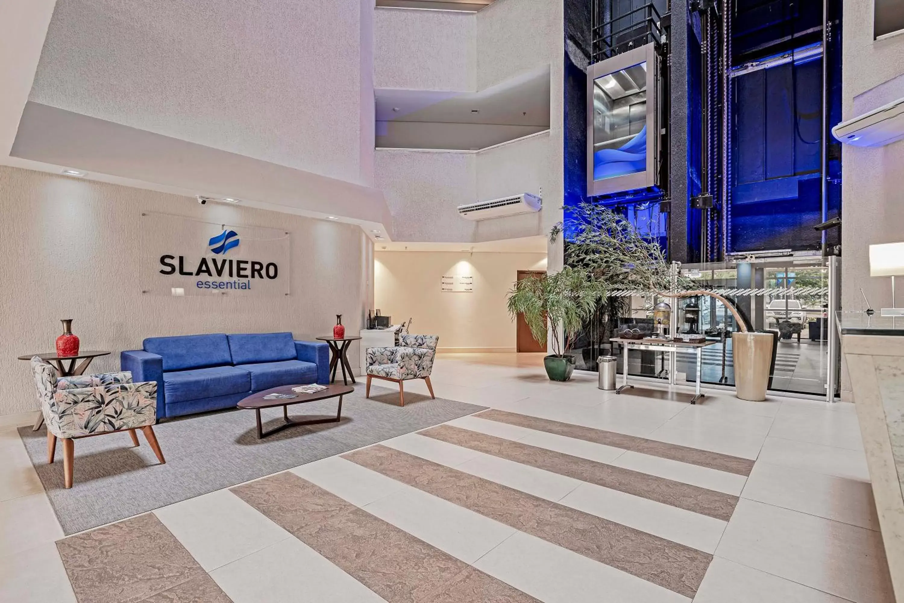 Lobby or reception in Slaviero Porto Velho