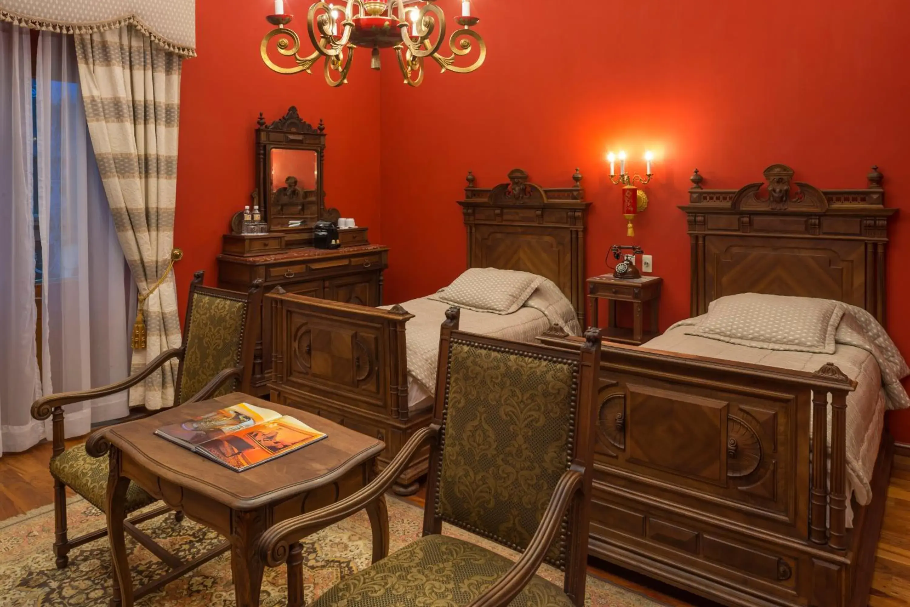 Photo of the whole room, Seating Area in Hotel Museo Palacio de San Agustin