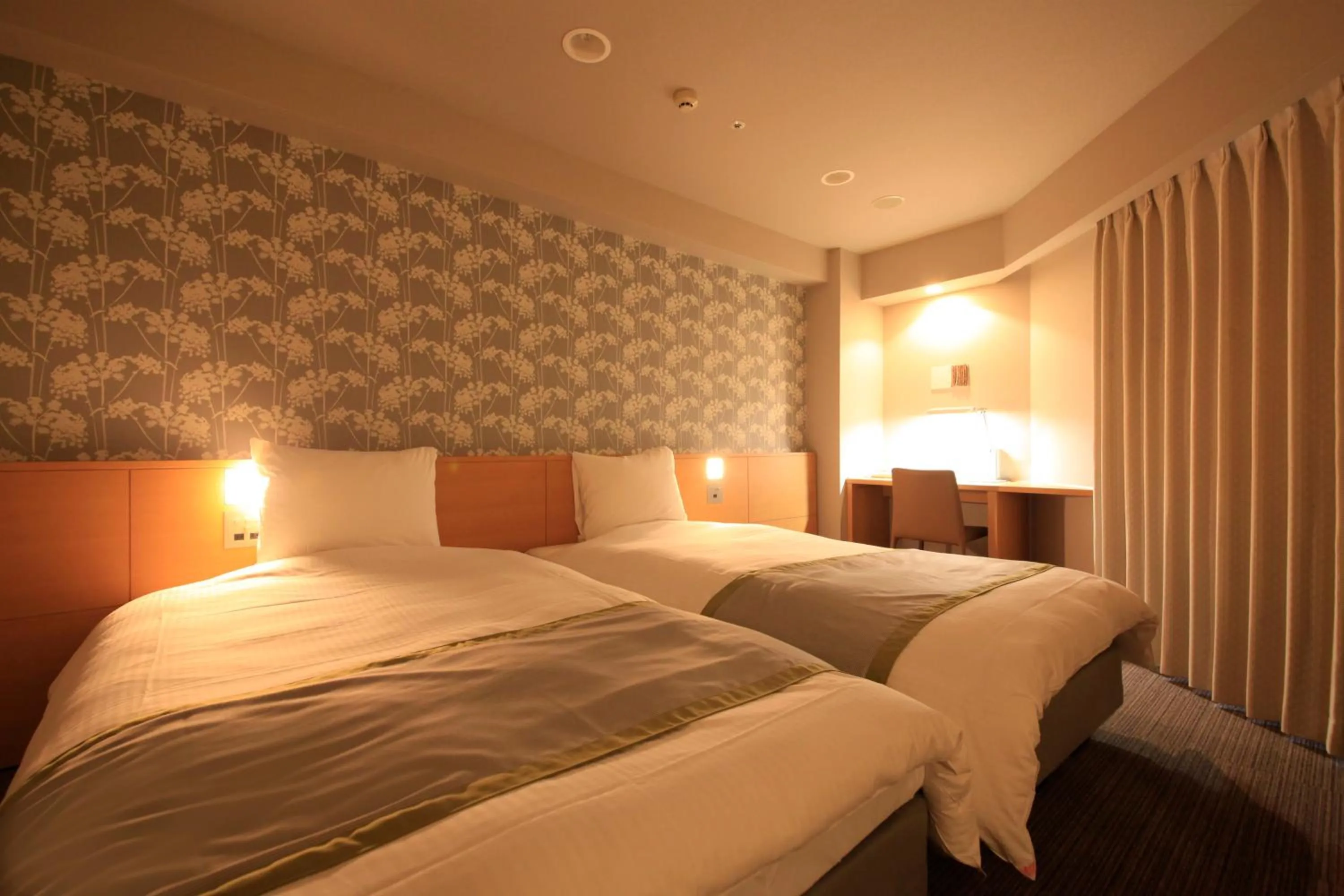 Photo of the whole room, Bed in Richmond Hotel Sapporo Ekimae