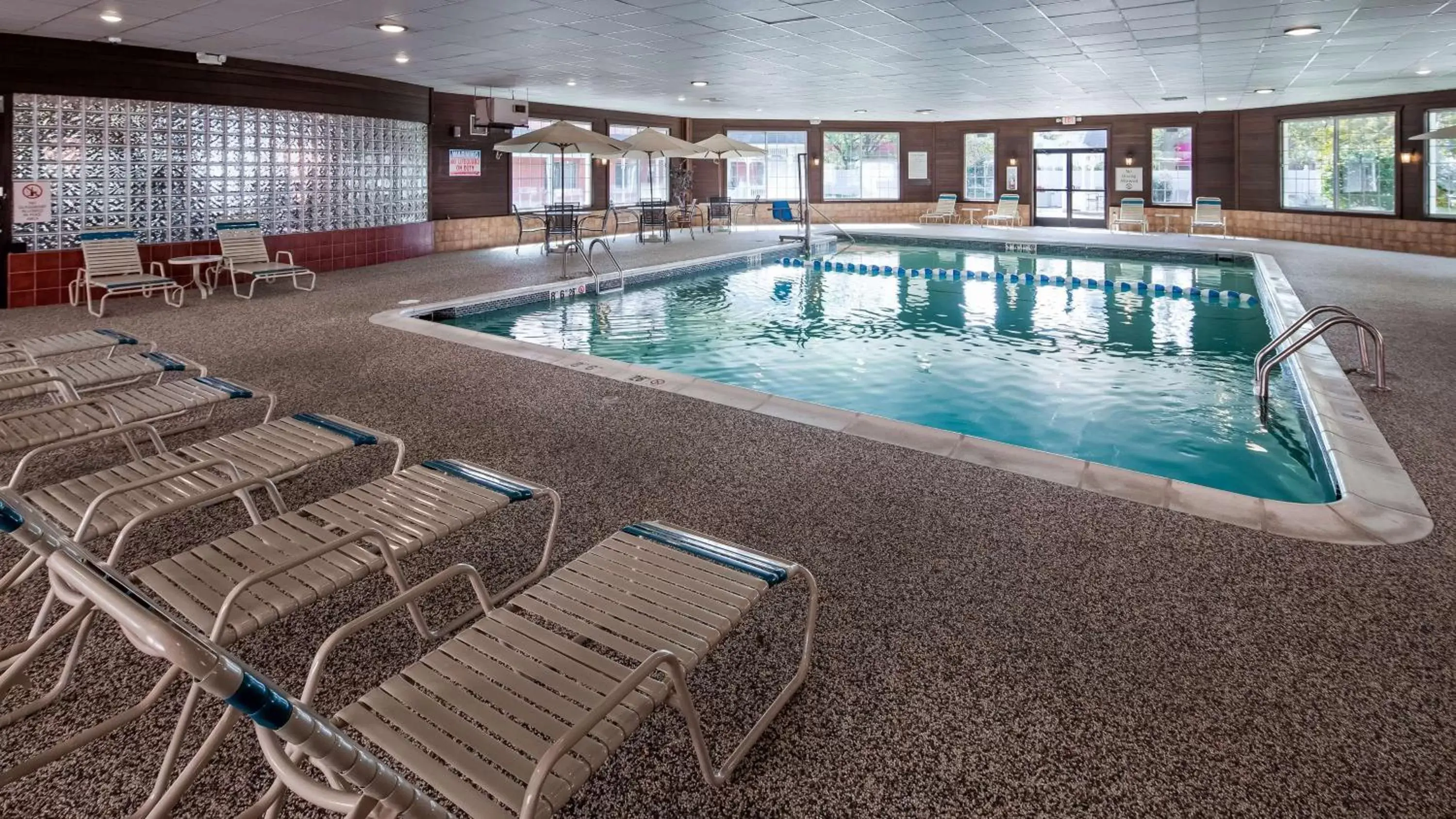 Swimming Pool in Best Western Greenfield Inn