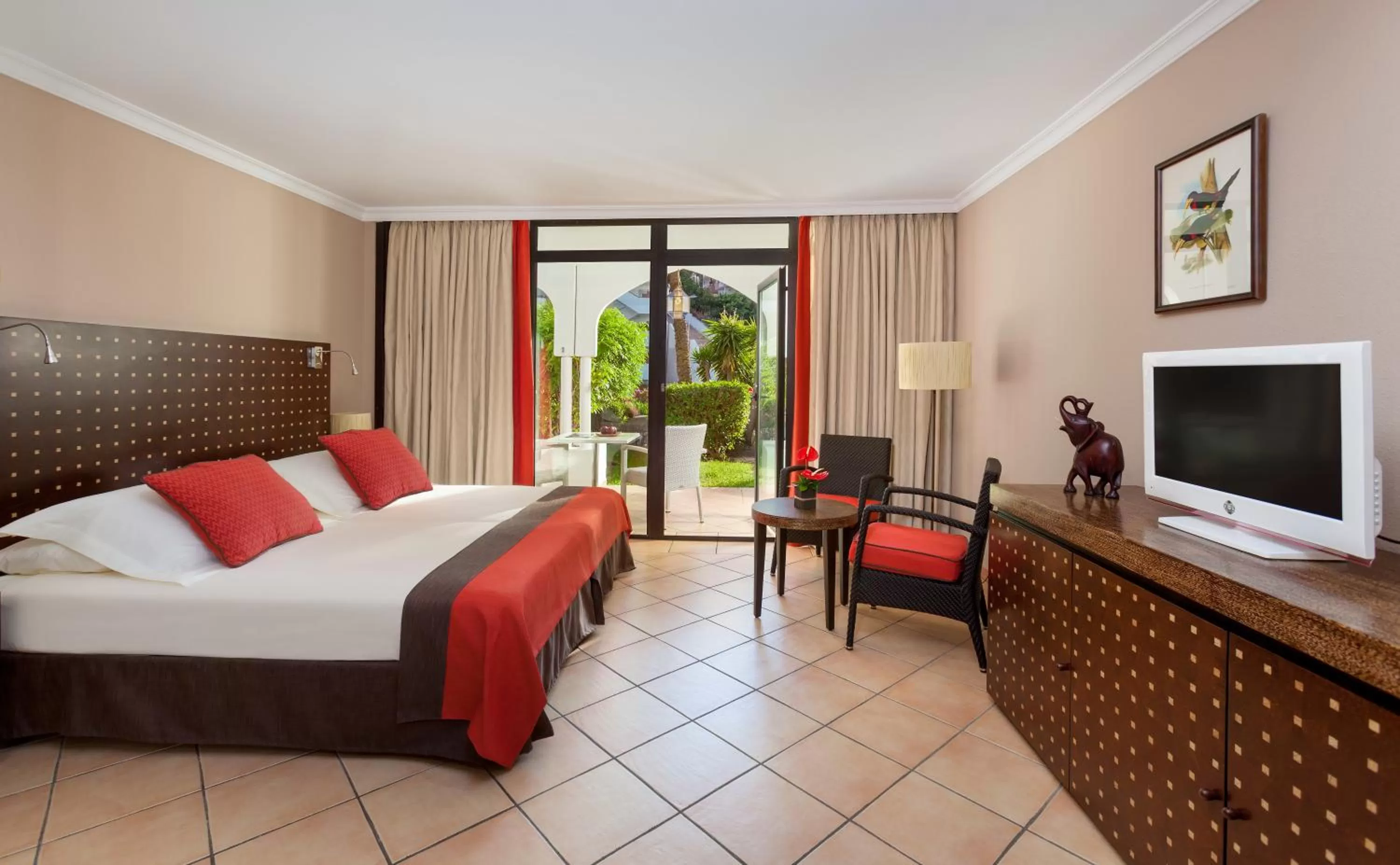 Photo of the whole room, Bed in Seaside Sandy Beach