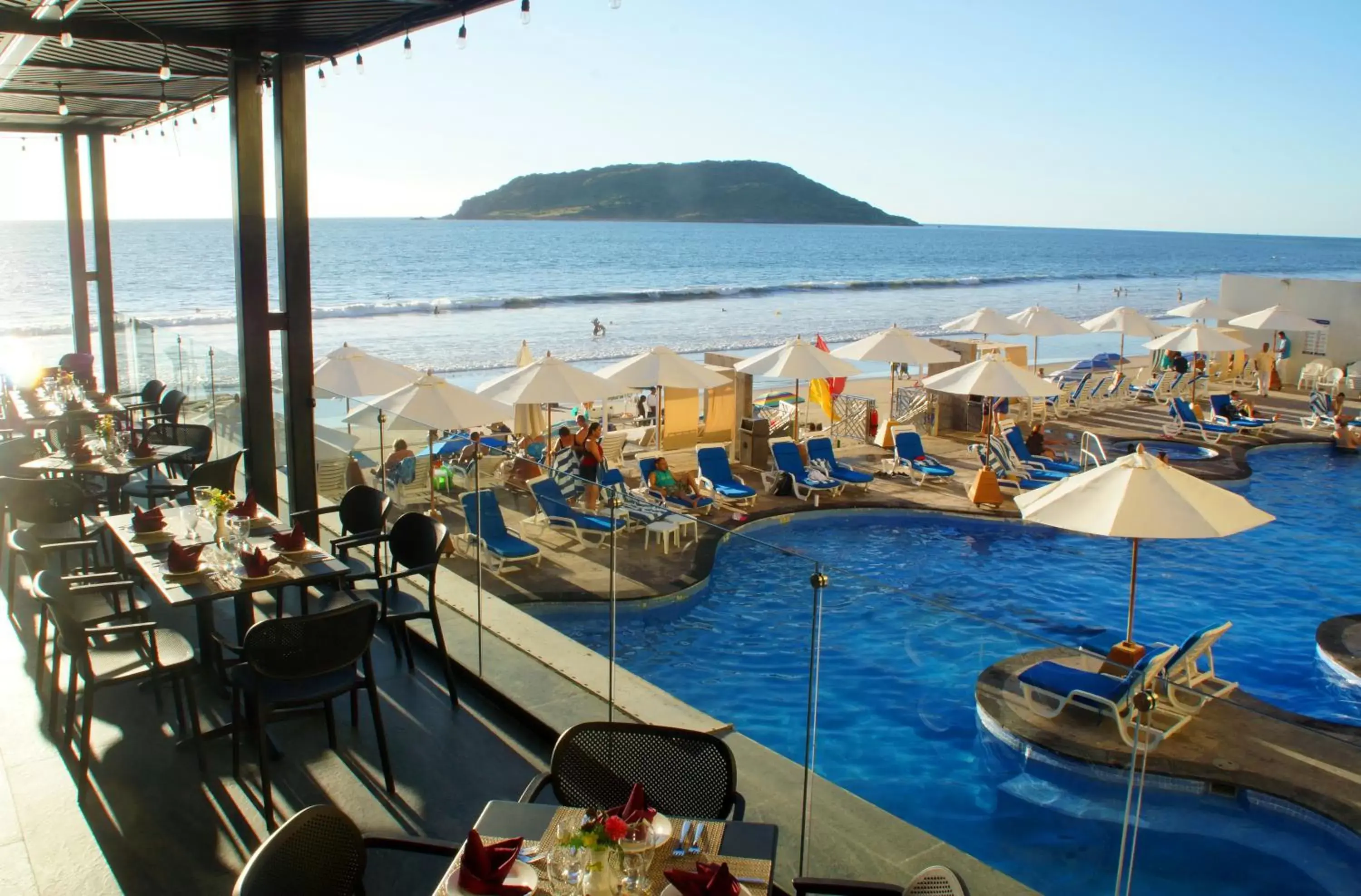 Pool View in Royal Villas Resort