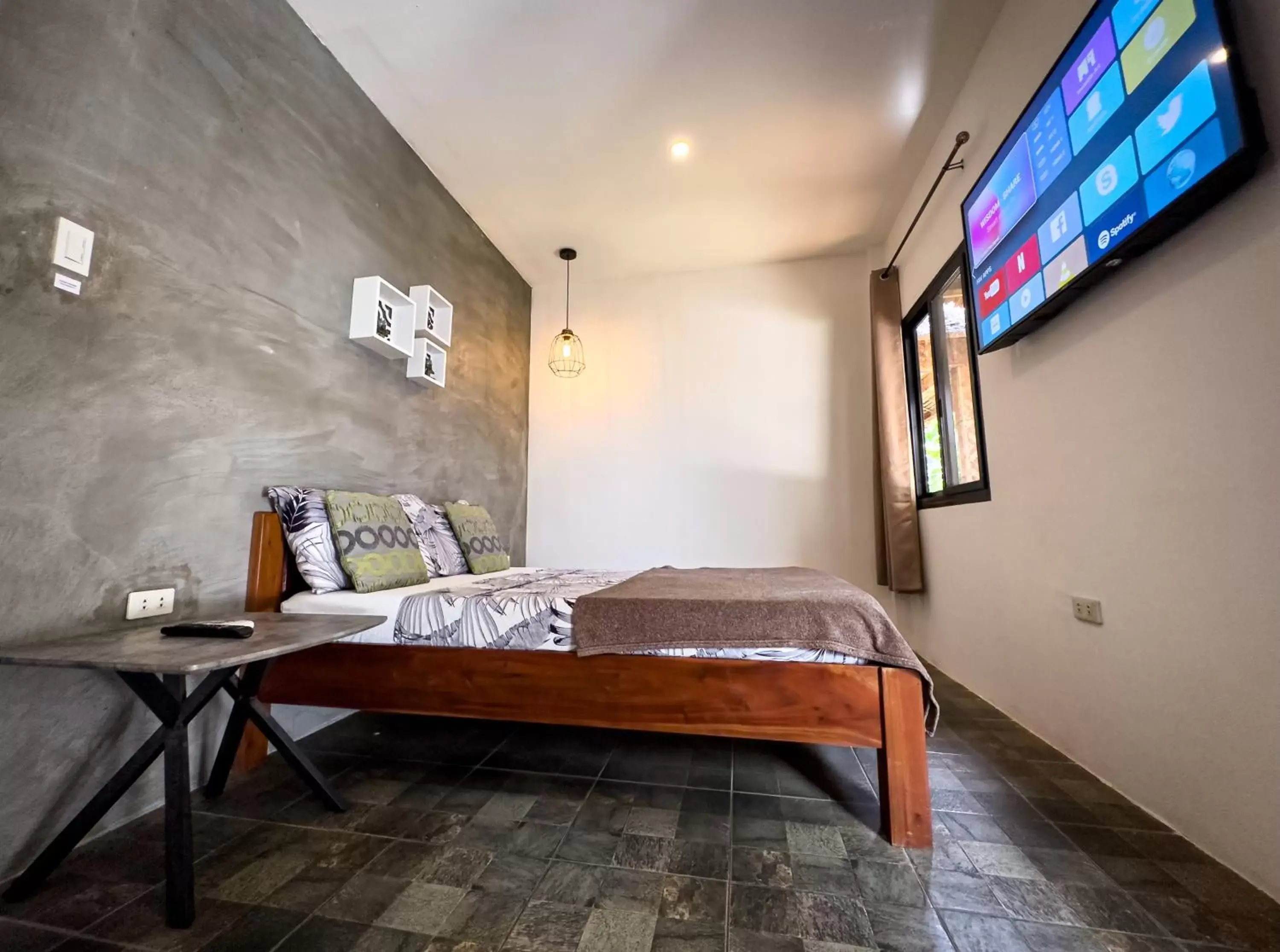 Photo of the whole room, Bed in Alona Pawikan Photo of the whole room, Bed in Alona Pawikan