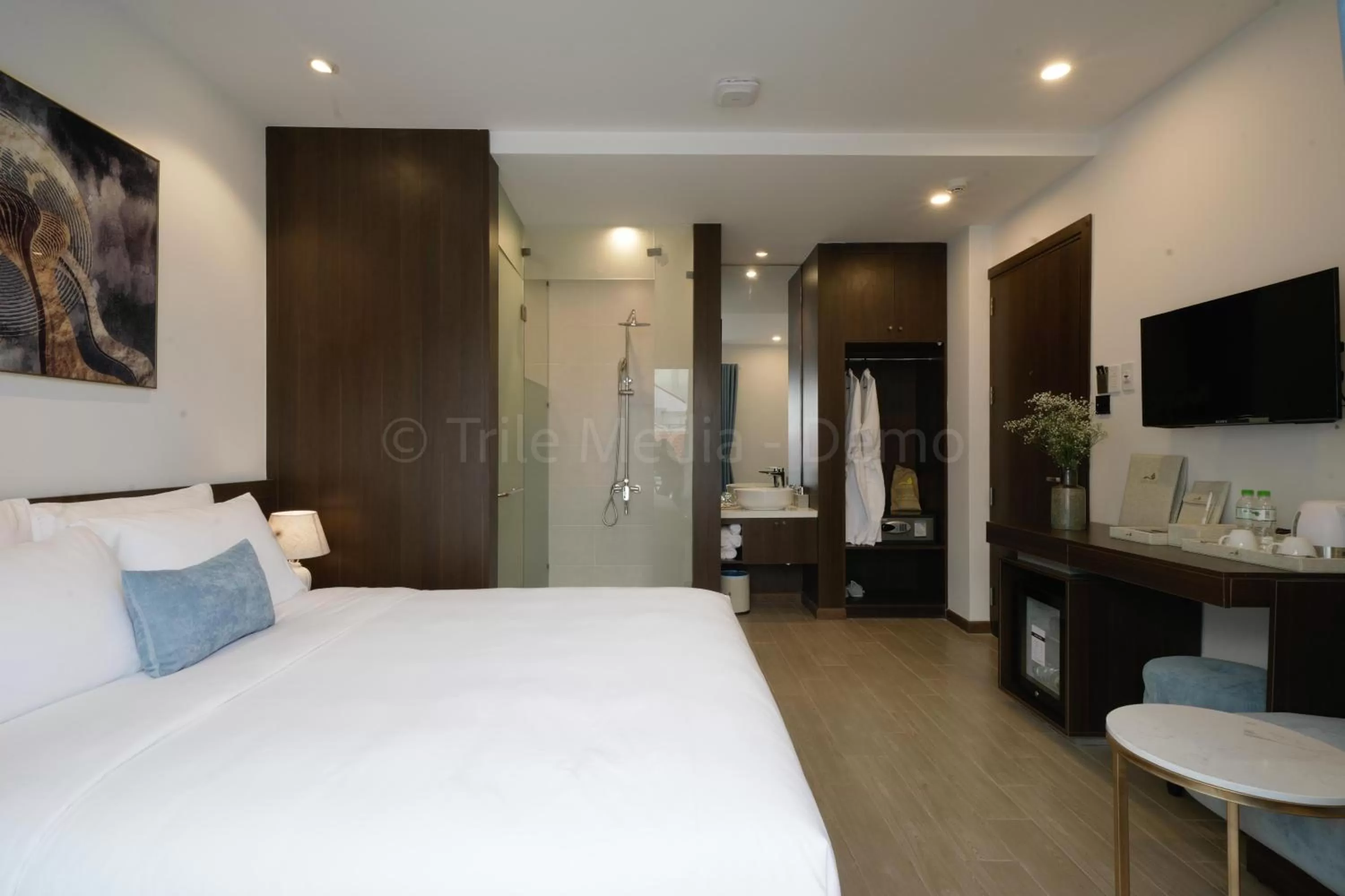 Bed in Lion King Hotel