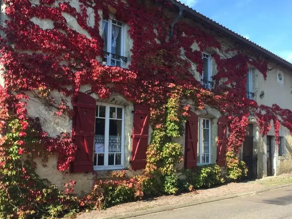 Property Building in La Maison De Marie-Claire