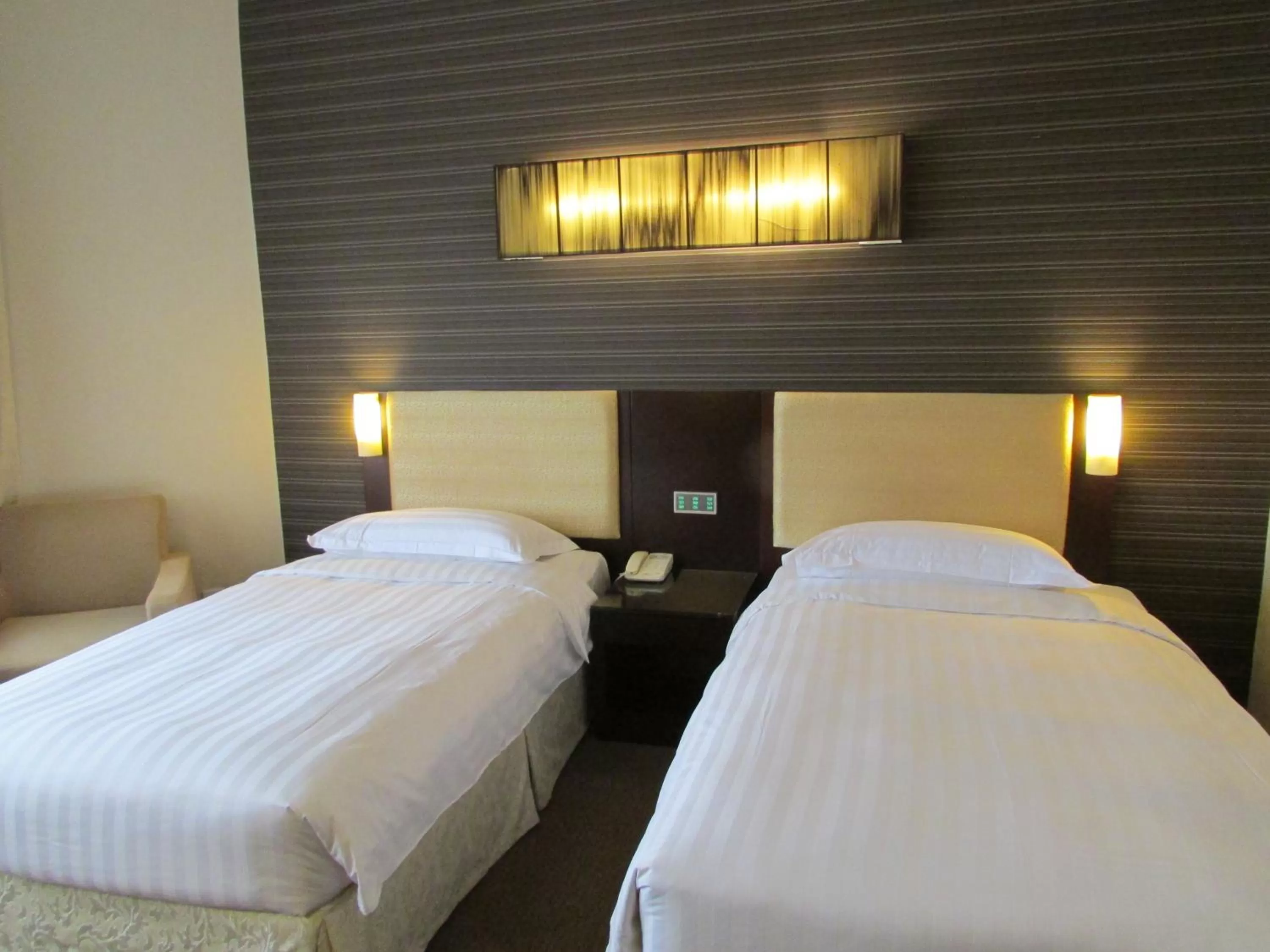 Bed in Hotel Royal Queens