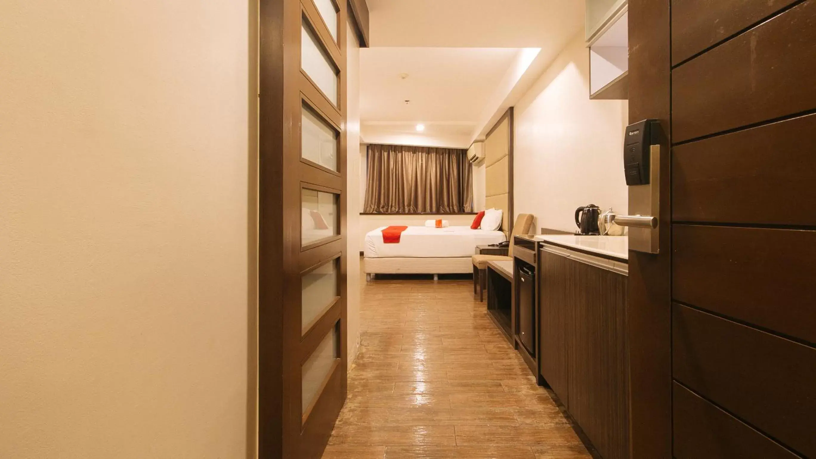 Bedroom in RedDoorz Premium @ West Avenue Quezon City