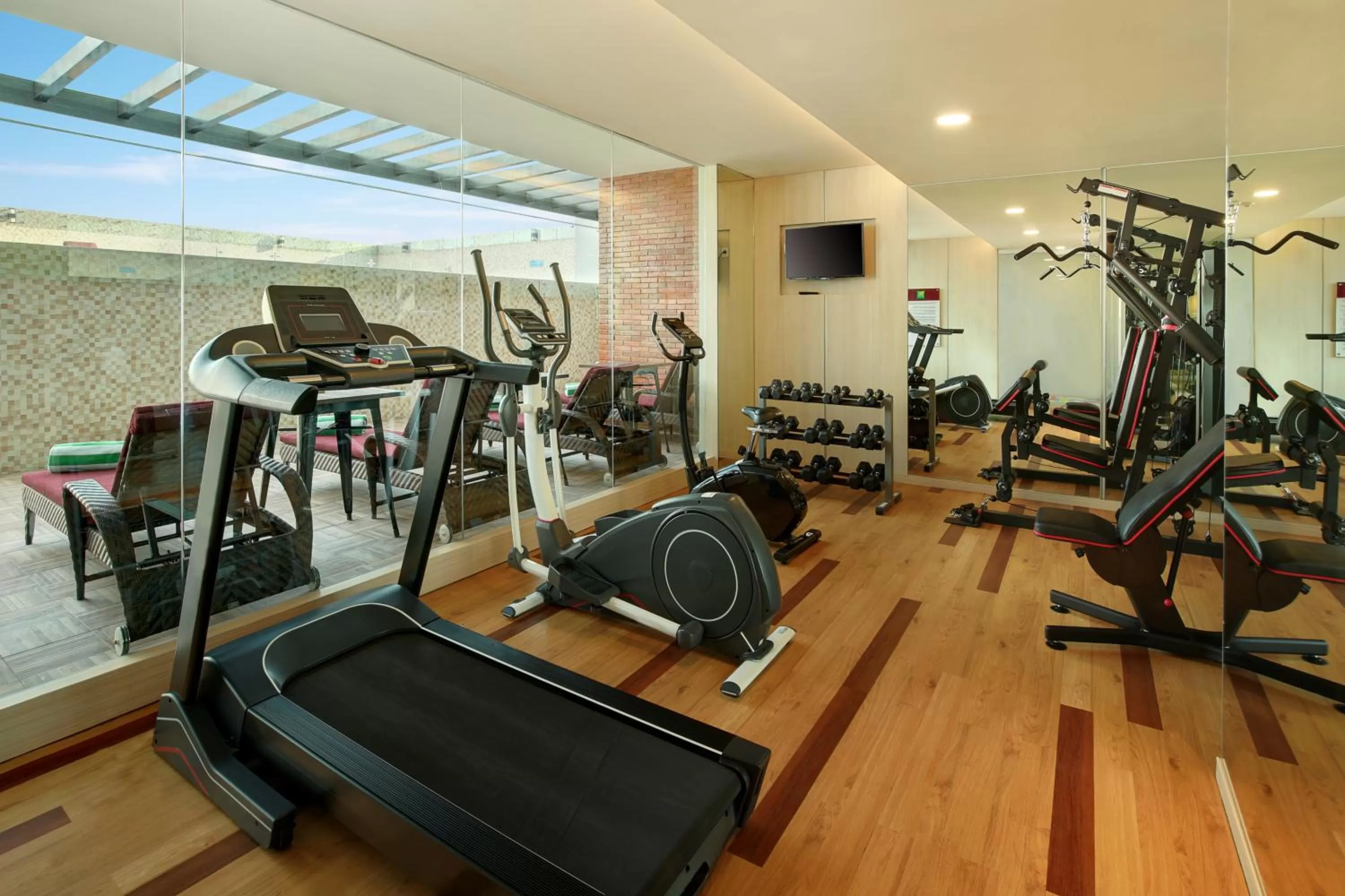 Fitness centre/facilities in Ibis Styles Makassar Sam Ratulangi