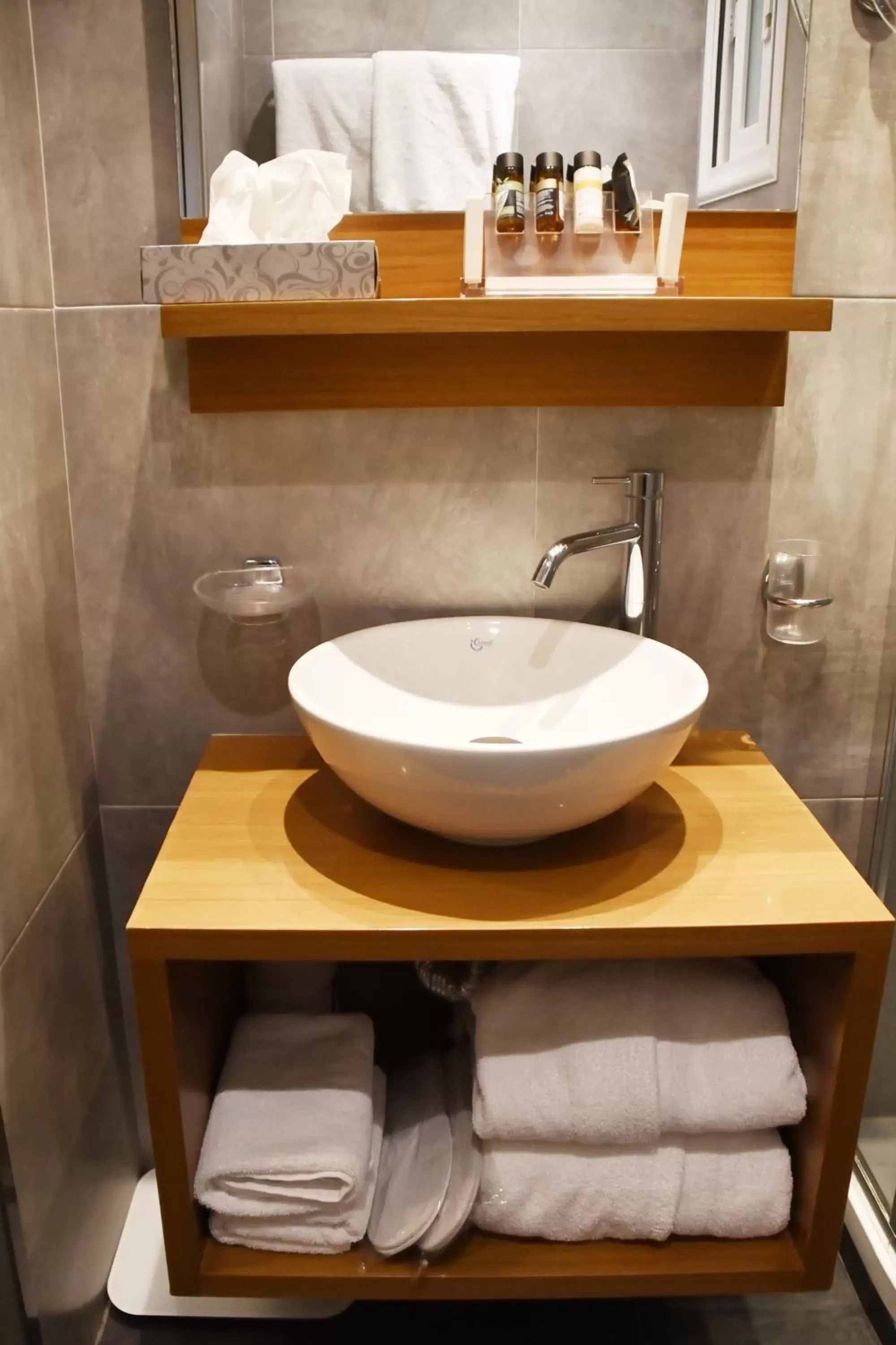 Double or Twin Room in Adrian Hotel Double or Twin Room in Adrian Hotel