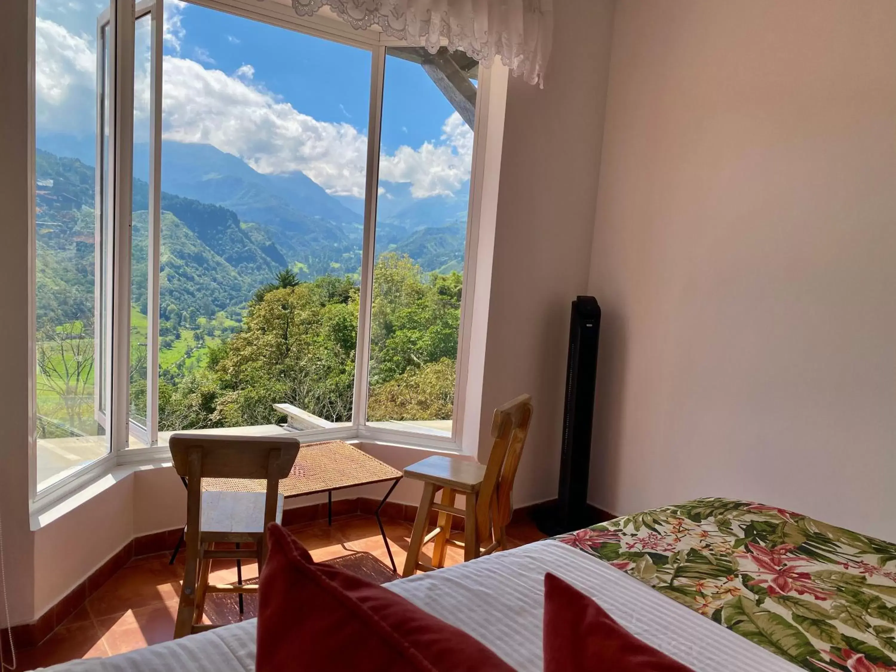 Mountain View in Hotel El Mirador del Cocora