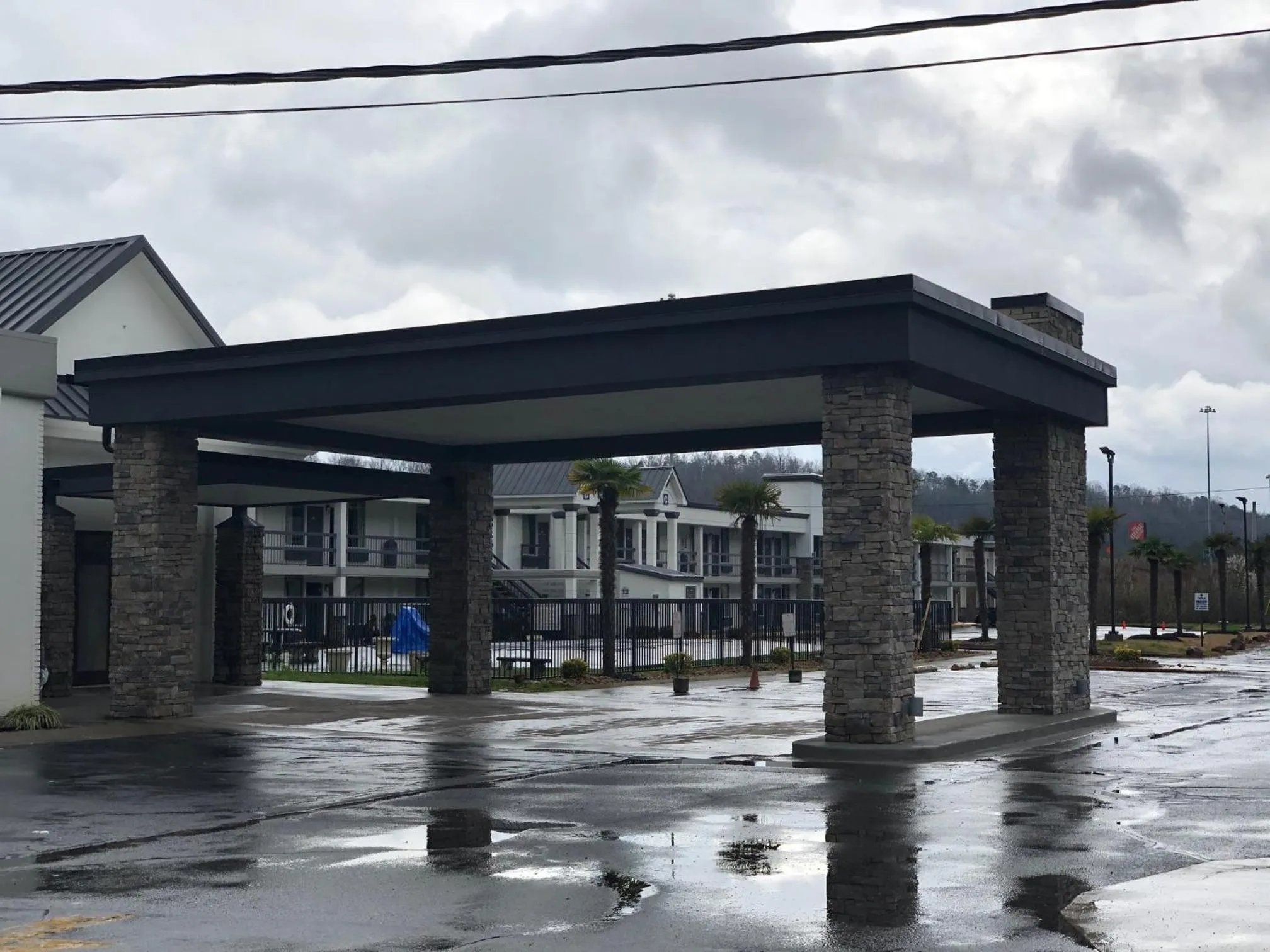 Quality Inn Dalton East