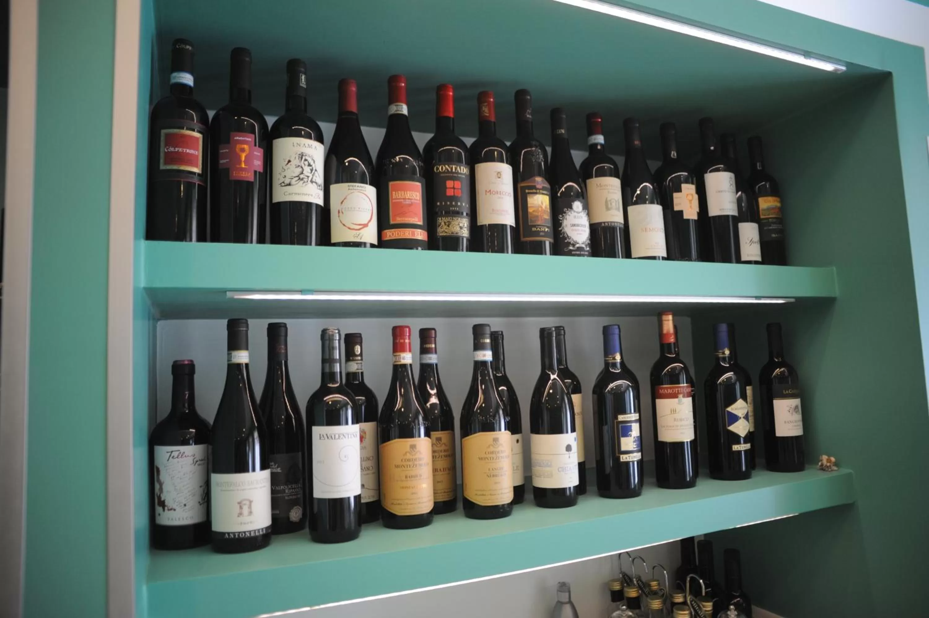 Alcoholic drinks in GG8 Hotel & Suite SPA