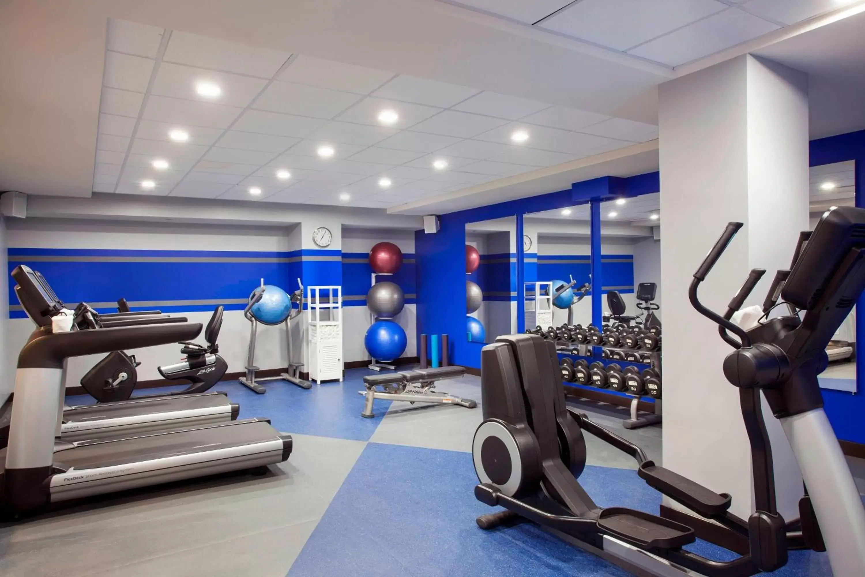 Fitness centre/facilities, Fitness Center/Facilities in Four Points by Sheraton Manhattan Midtown West
