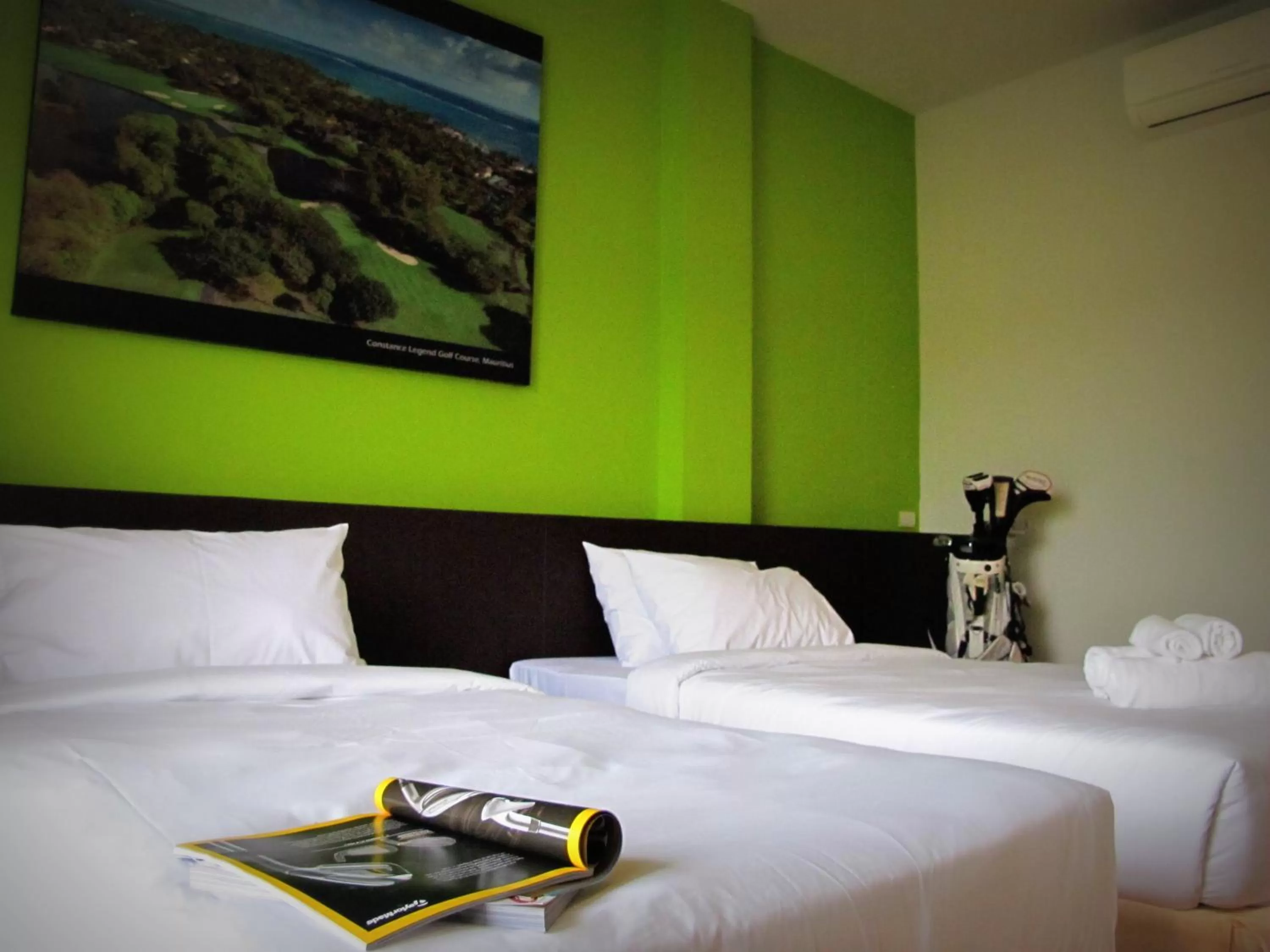 Palm Driving Range & Resort