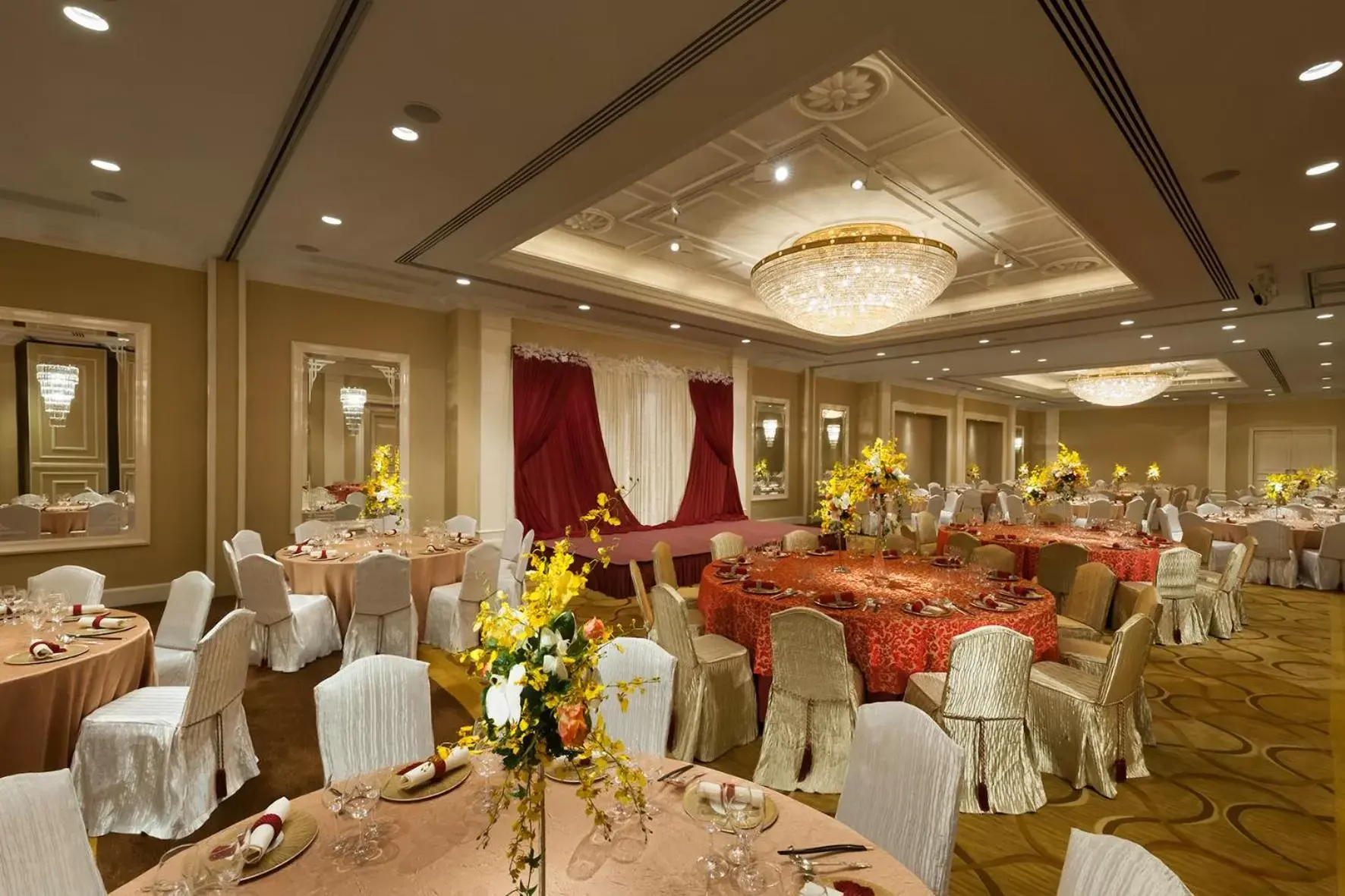 Banquet/Function facilities, Restaurant/Places to Eat in Marco Polo Hongkong Hotel